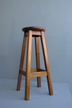 Sgabello in legno nello stile di Charlotte Perriand, Francia, anni '50