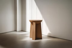 Holzhocker Socle No93, Zeitgenössische Minimalistische Möbel von NONO