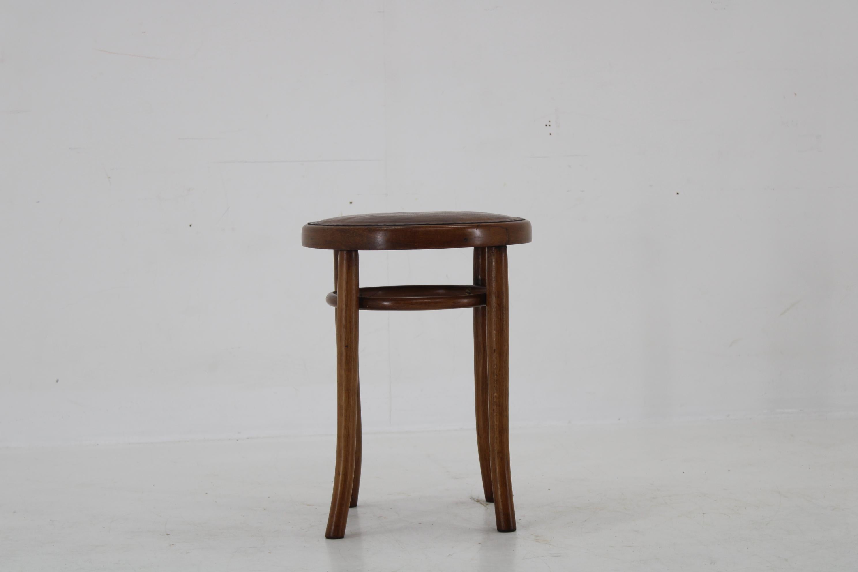 Wooden Stool 