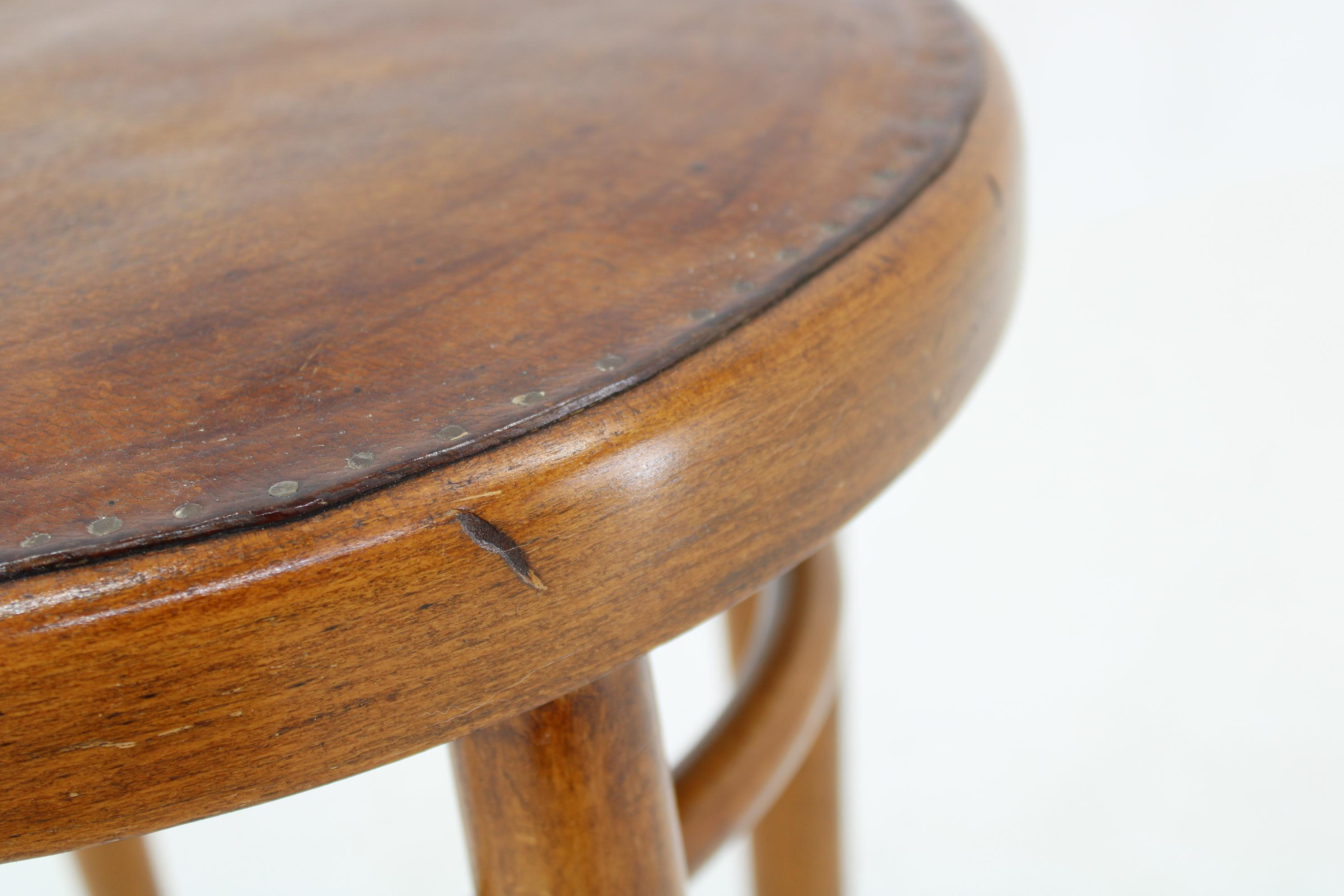 Wooden Stool 