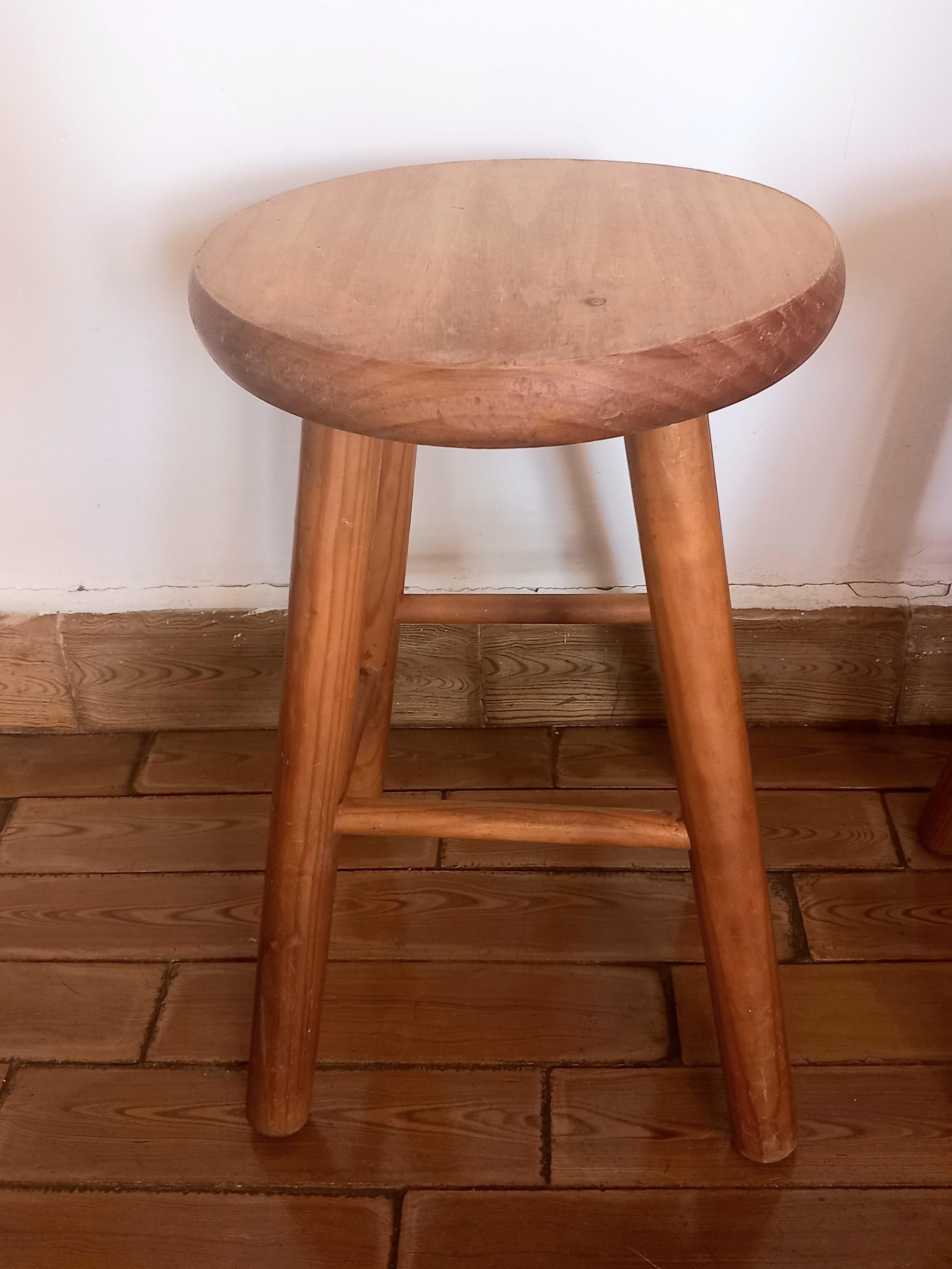 Stools from the Mid 20th Century in Natural Wood For Sale 1