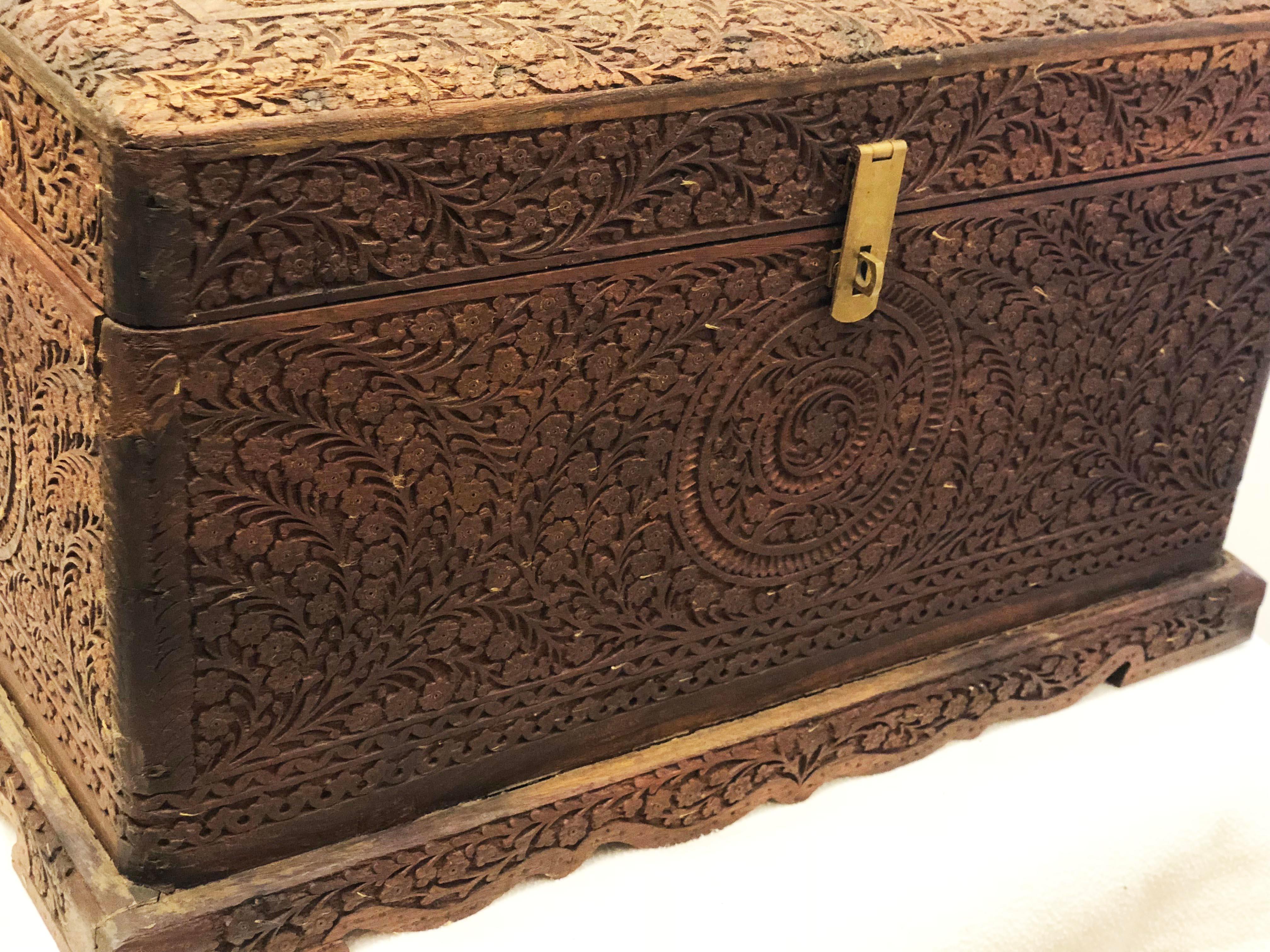 Anglo Raj Wooden Storage Hand-Carved Decorative Box For Sale