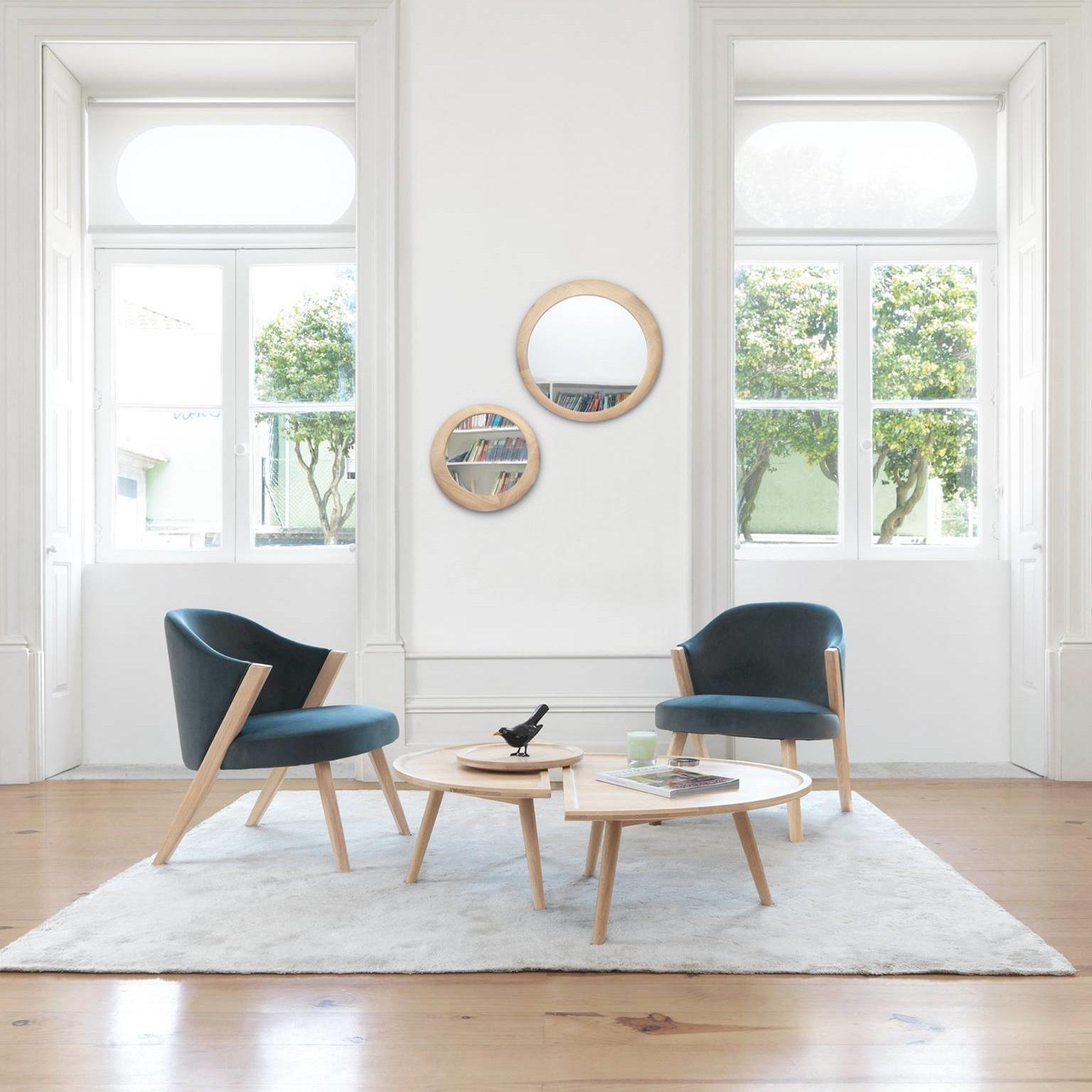 Holzstrukturierter Loungesessel mit Polsterung im Angebot 2