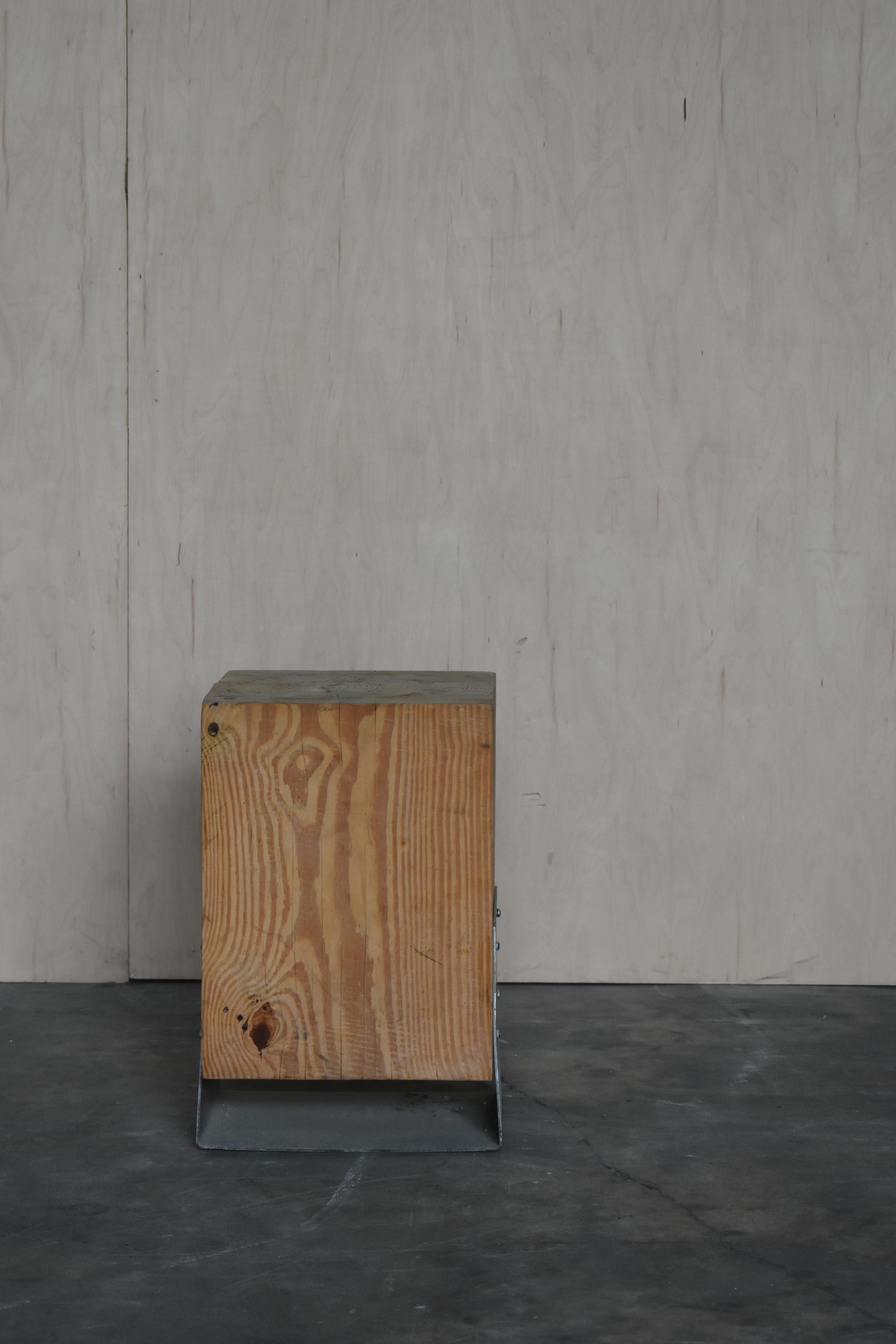 Métal Souche en bois avec base en métal en vente