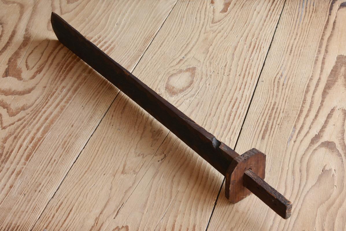 Holz Schwert eines alten japanischen Buddha aus Holz / 1800-1900 / Wandmontiertes Objekt im Angebot 5