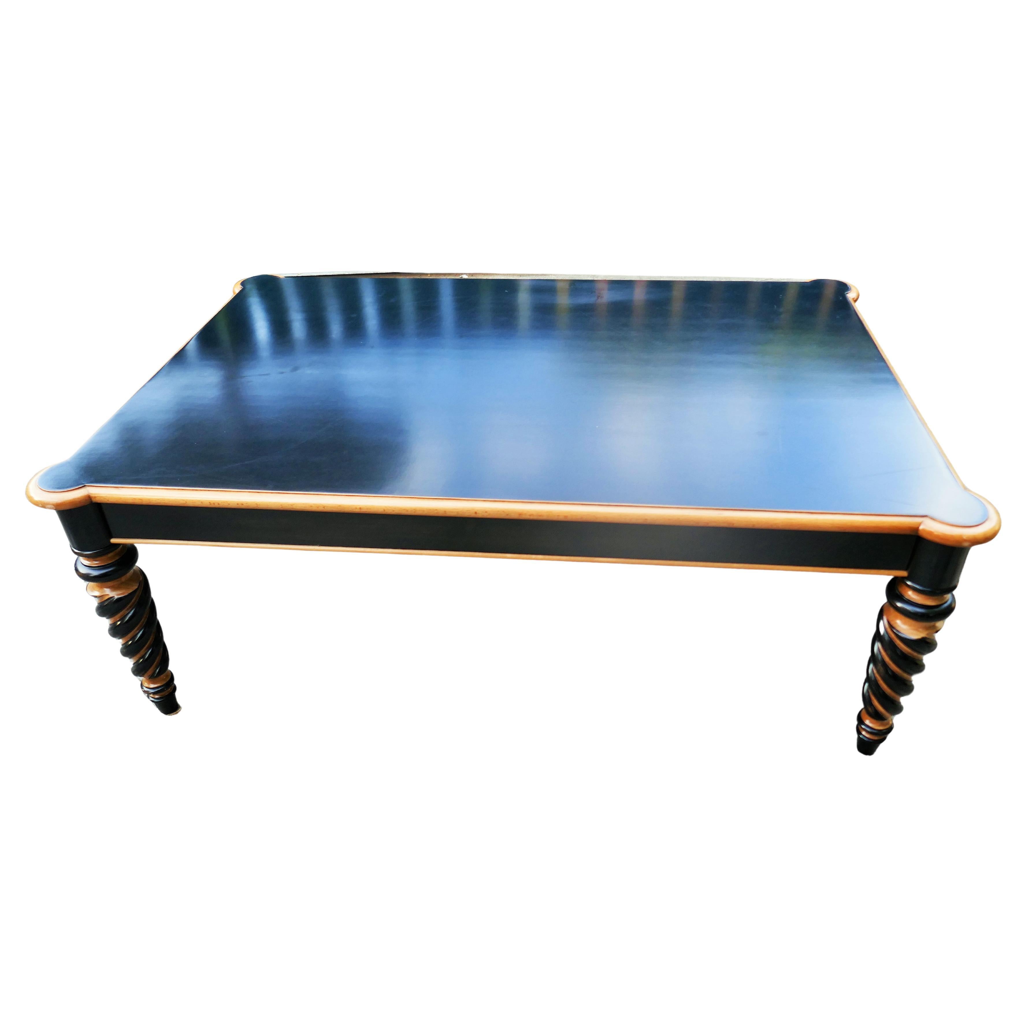 Moderno Wooden table in vendita
