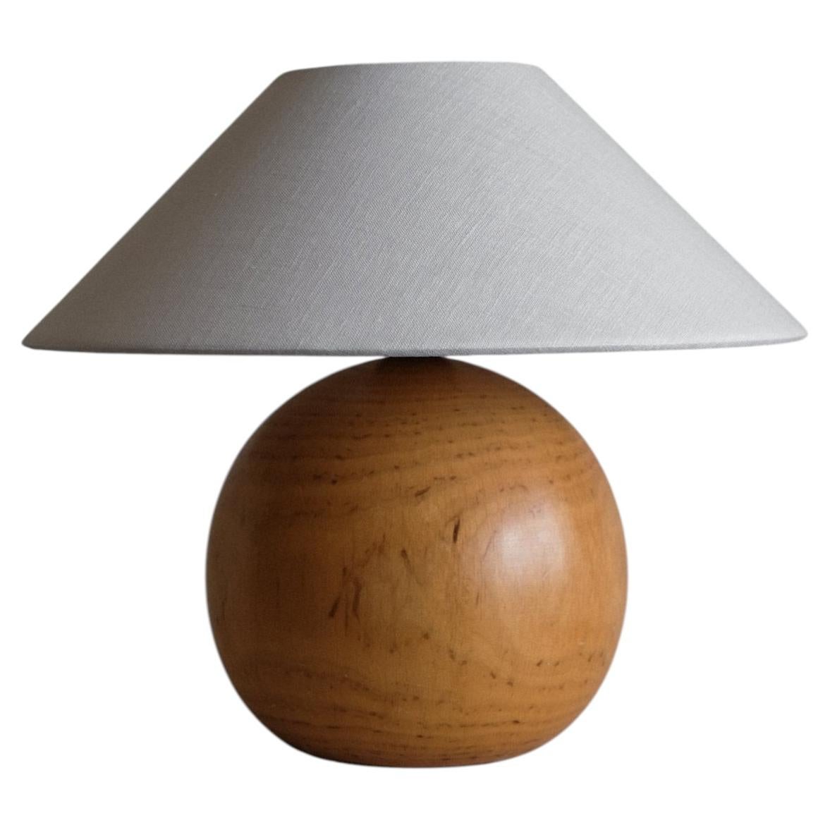 Wooden table lamp