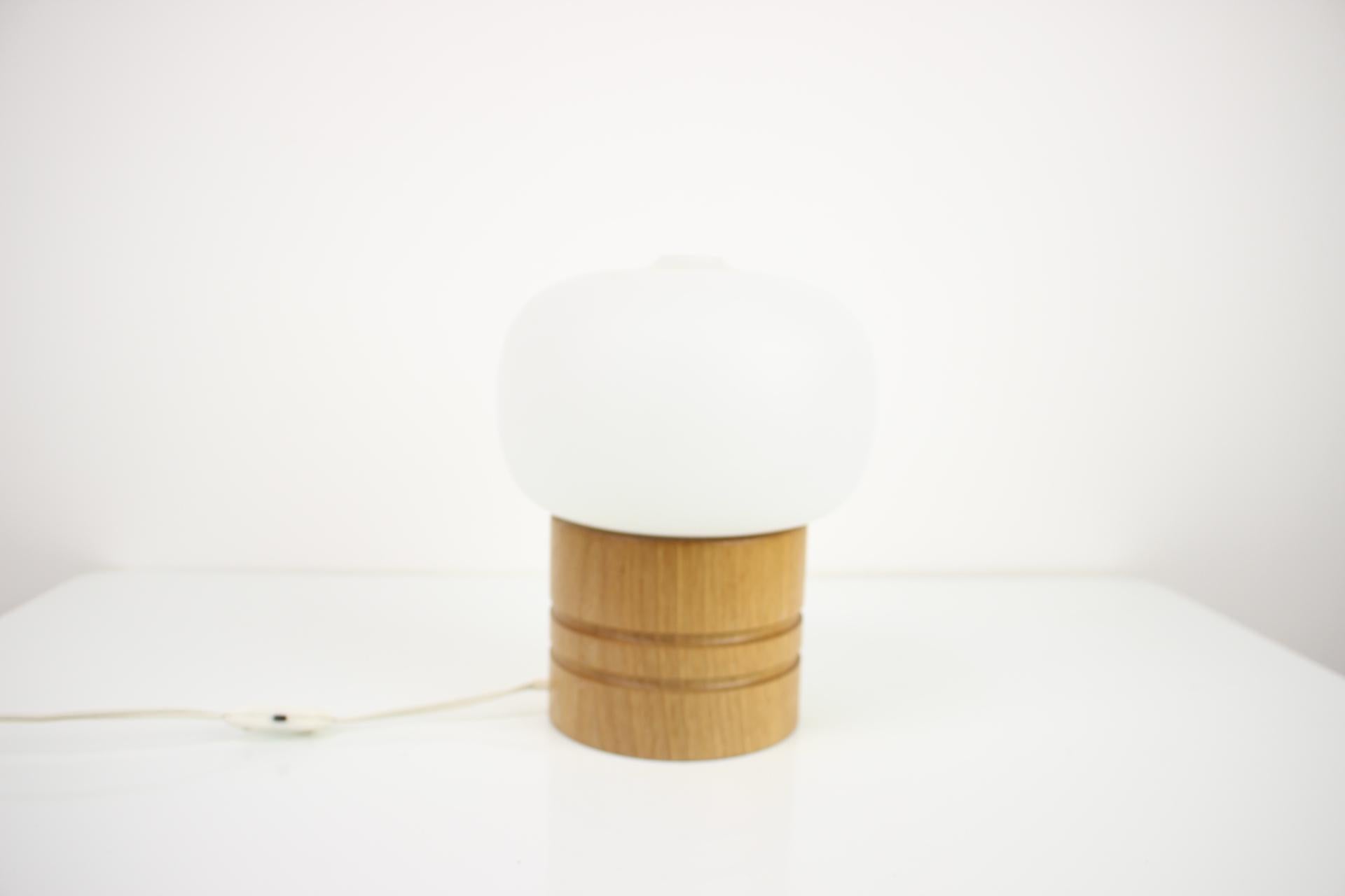Wooden Table Lamp Osvetlovaci Sklo Valasske Mezirici, 1960s For Sale 3