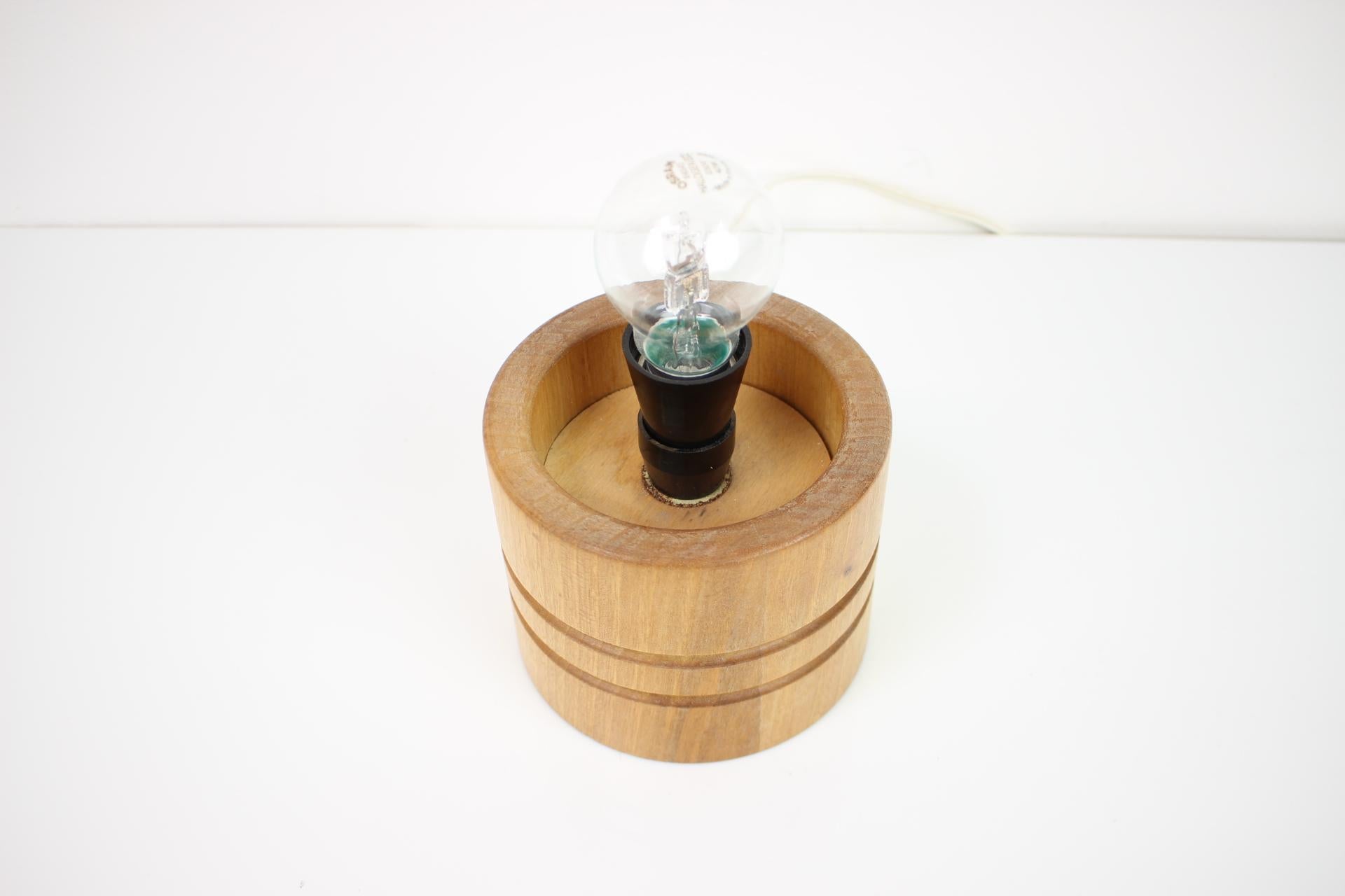Mid-20th Century Wooden Table Lamp Osvetlovaci Sklo Valasske Mezirici, 1960s For Sale