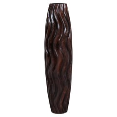 Hohe französische Mid-Century-Deko-Vase aus Holz
