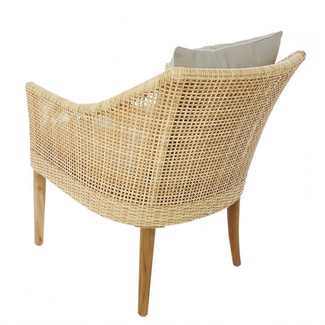 Elegant outdoor armchair with teak wooden feet and rattan resin combining quality, robustness and class. Comfortable and ergonomic, aerial and poetic. In excellent condition (new items, never used).