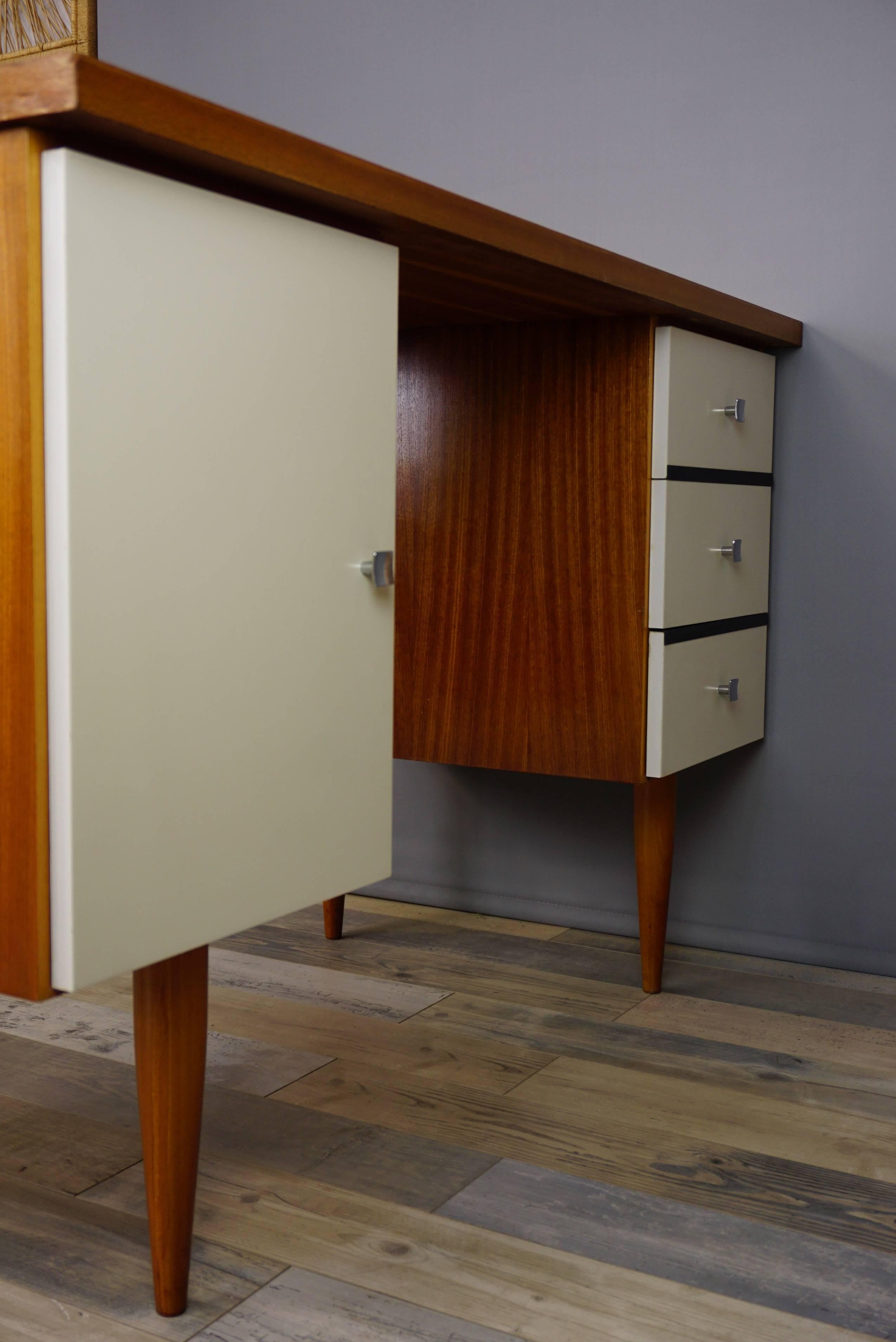 Wooden Teak and White Lacquer Desk Design from the 1960s 2