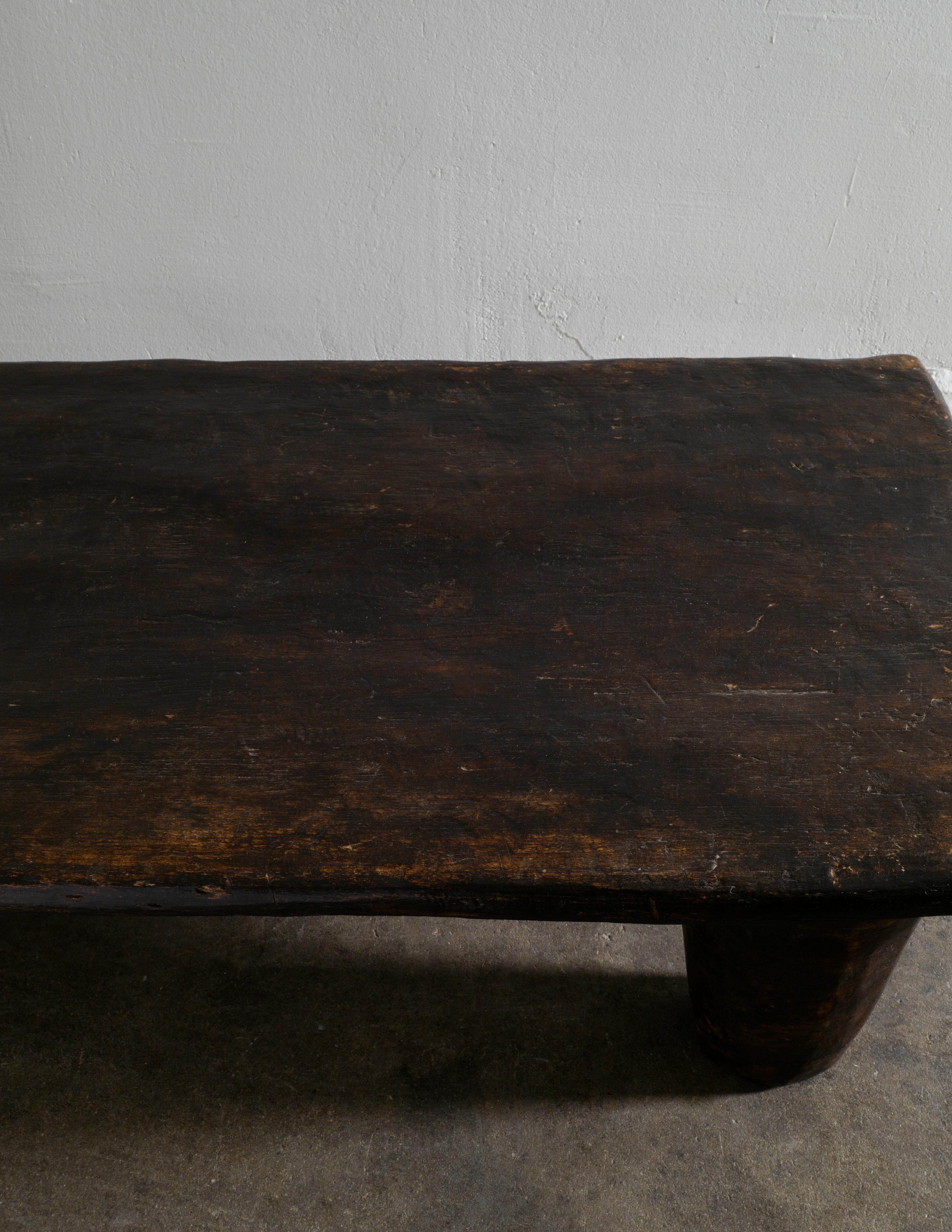Wooden Teak Primitive Naga Coffee Table Bench in a Wabi Sabi Style, India In Good Condition In Stockholm, SE