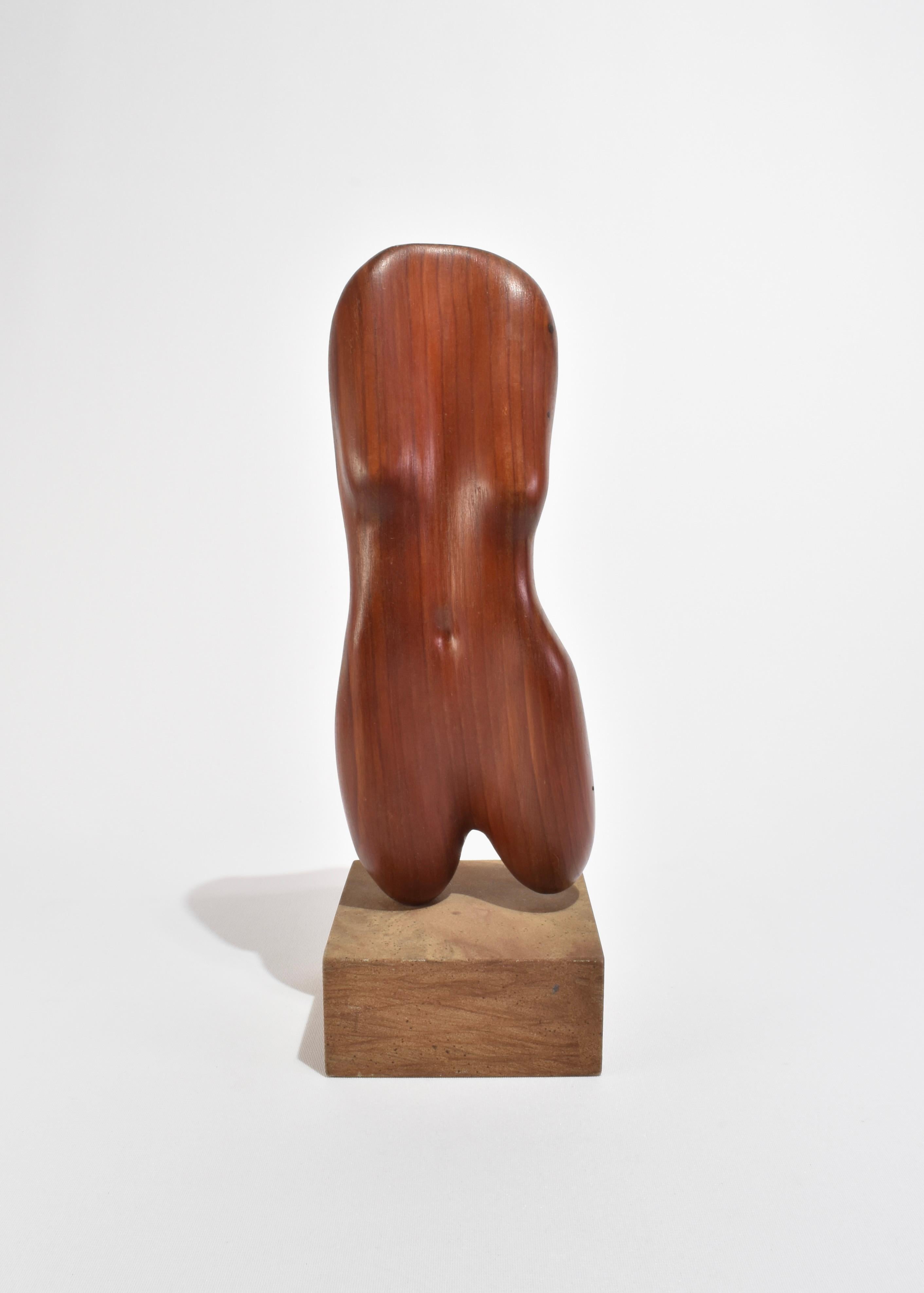 Fatto a mano Scultura di torso in legno in vendita