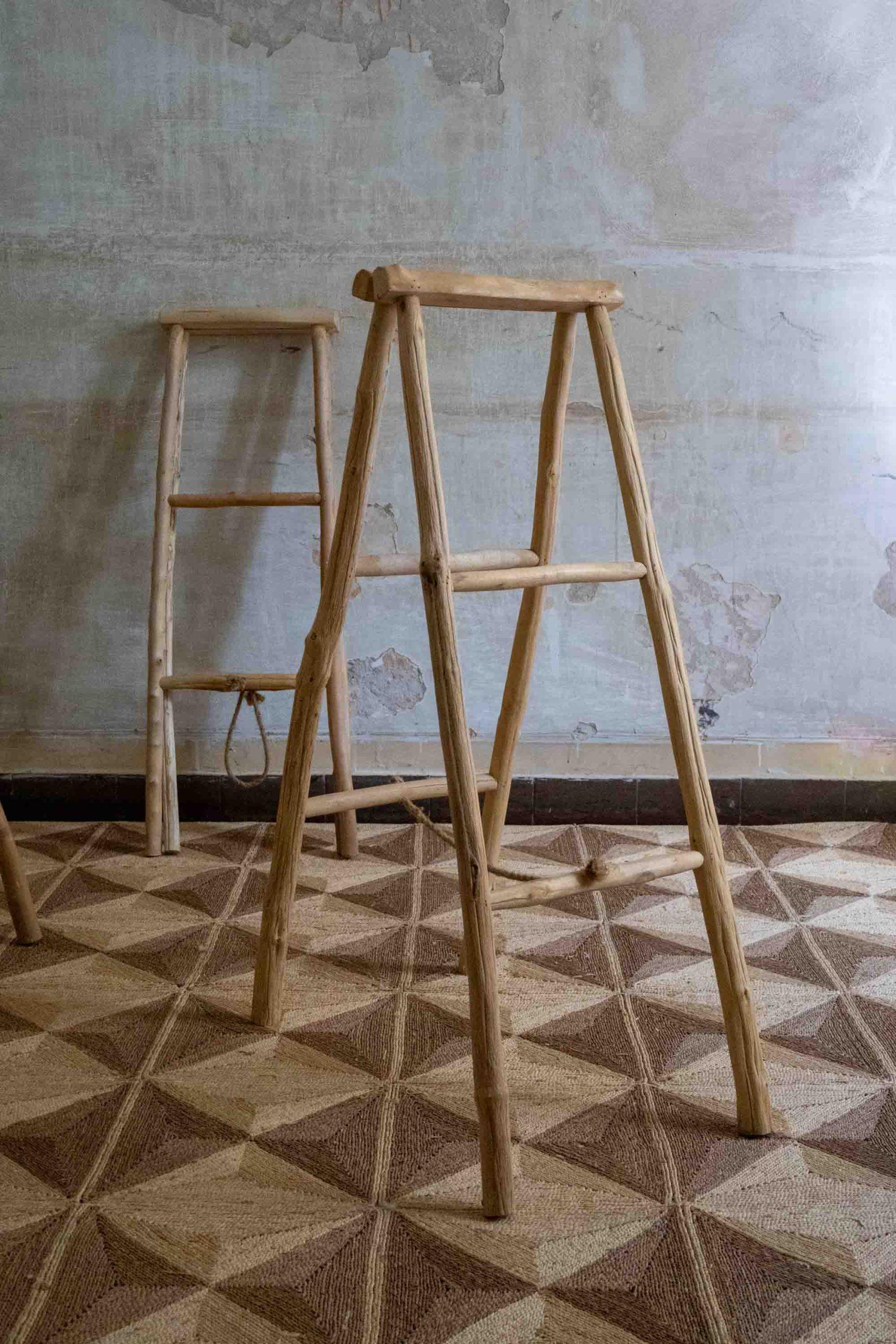 XXI secolo e contemporaneo Porta asciugamani in legno in vendita