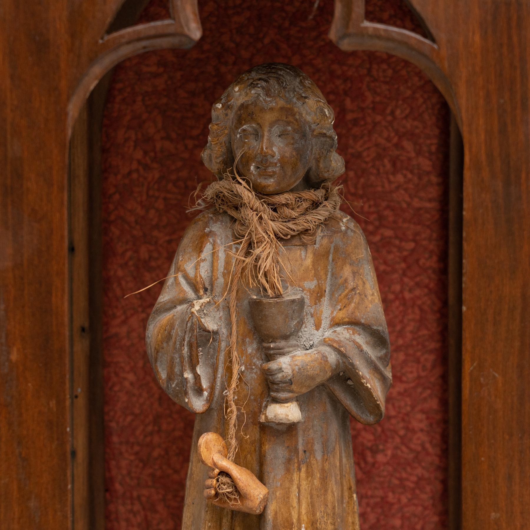 Spanish Wooden Traditional Figure in a Niche of a Saint, circa 1950 For Sale