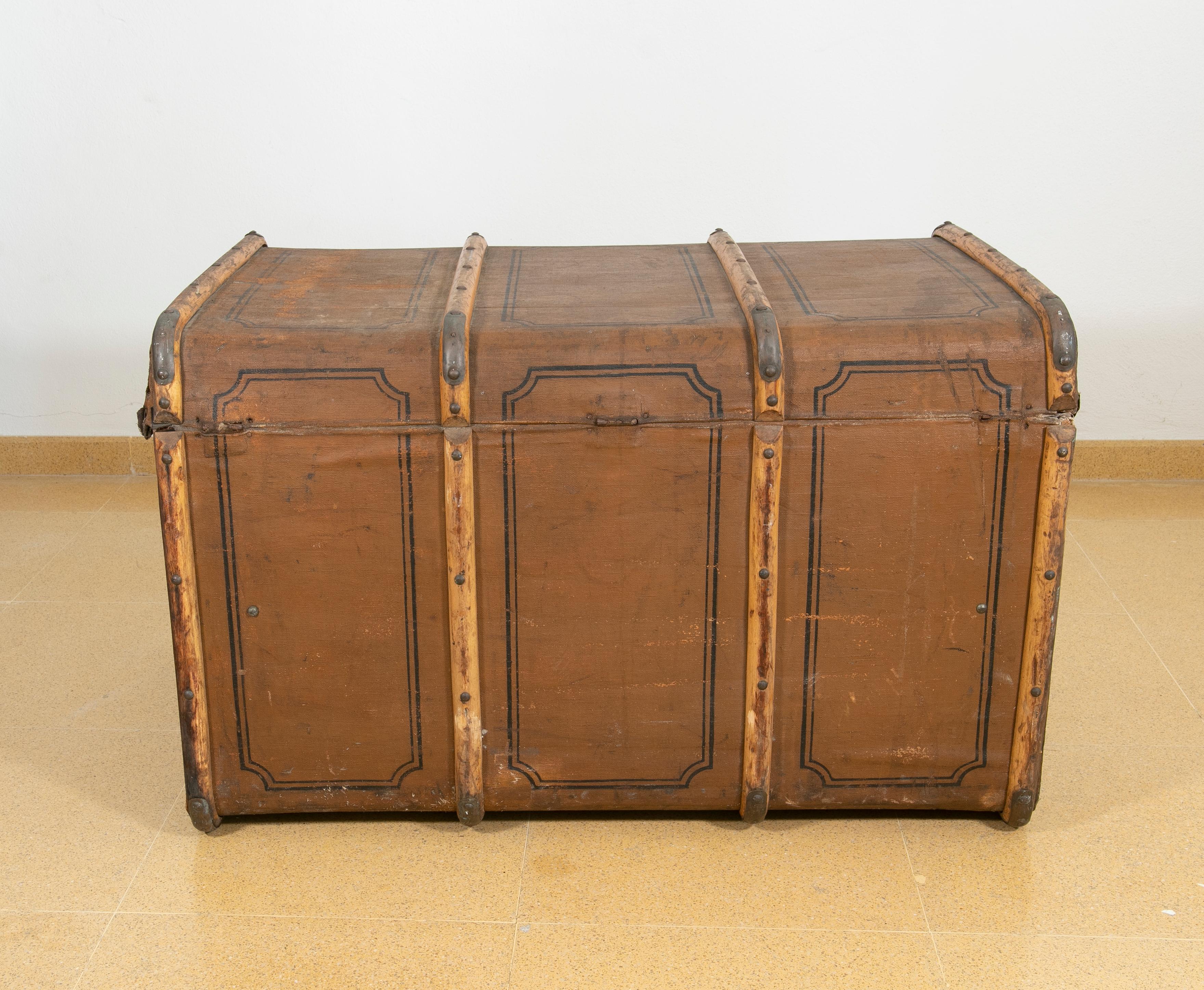 20th Century Wooden Travel Case Lined and Hand Painted  with Wooden Protections For Sale