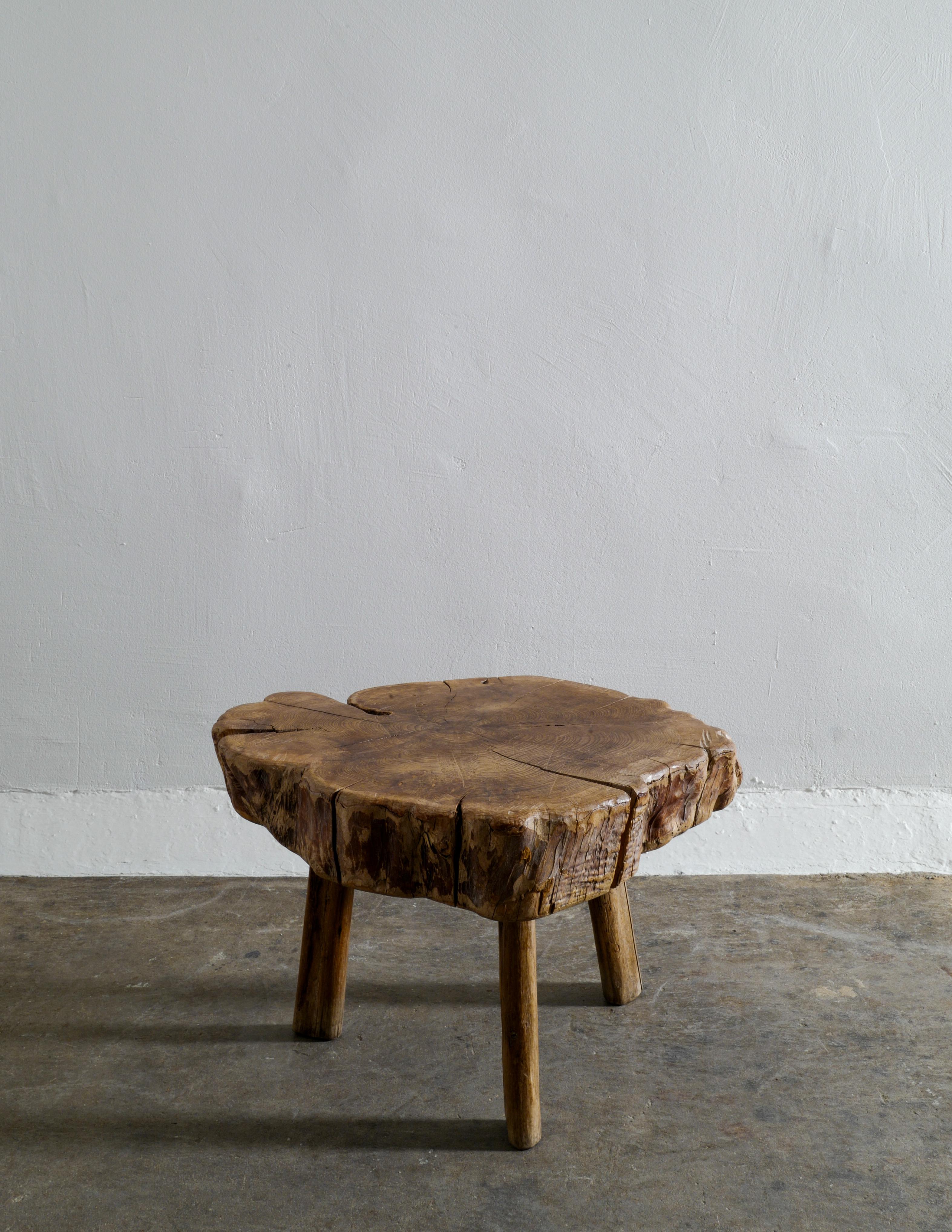 Mid-Century Modern Wooden Tripod Tree Trunk Free Form Brutalist French Coffee Side Table, 1960s