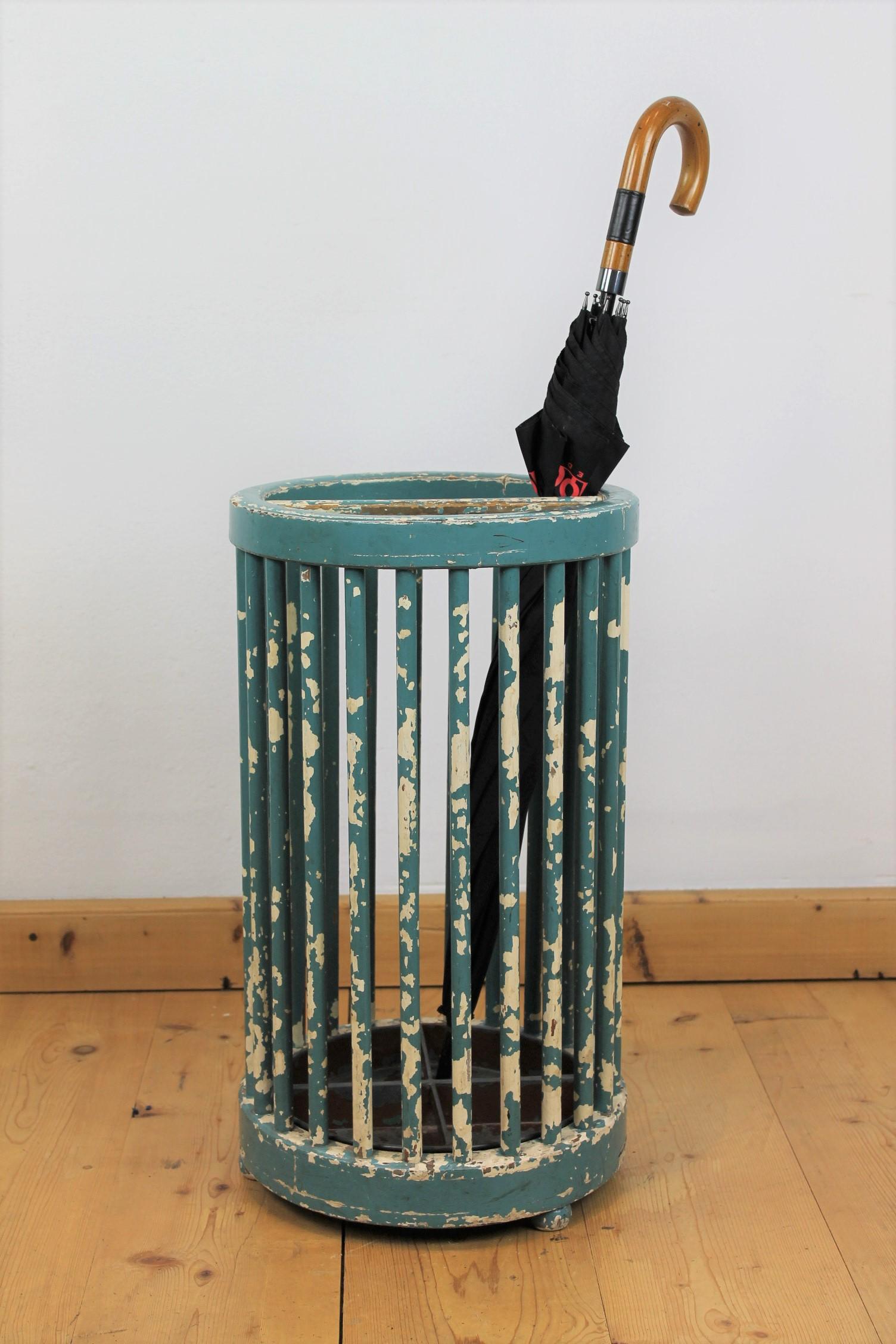 Wooden Umbrella Stand, Turquoise Green, Great Worn Patina For Sale 4