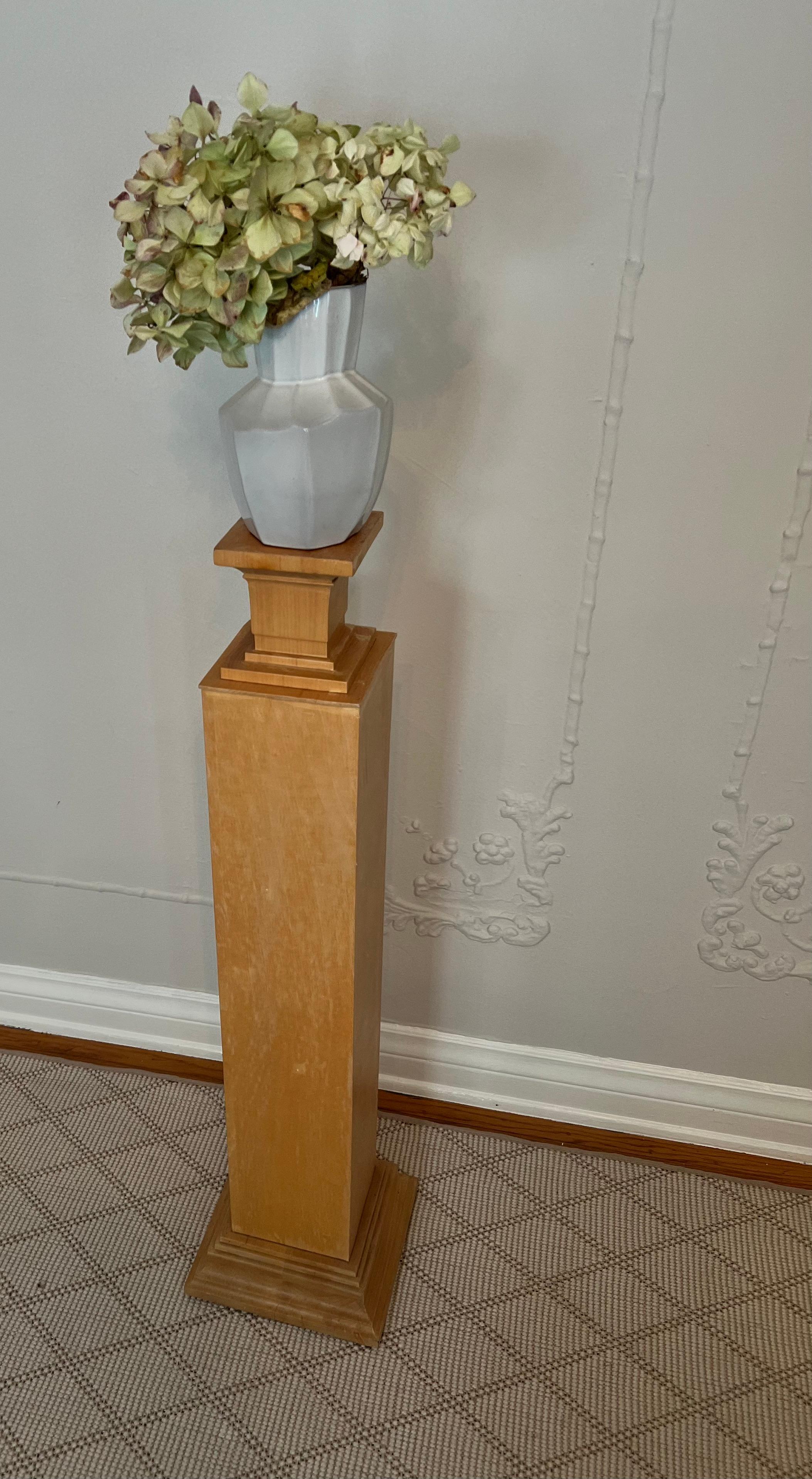 Wooden Veneered  Maple Pedestal  For Sale 1