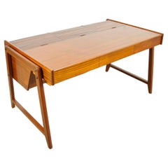 Bureau design vintage en bois par Clausen & Maerus pour Eden, années 1960. 