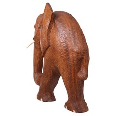 Percha de madera Elefante  Años 60 Asia