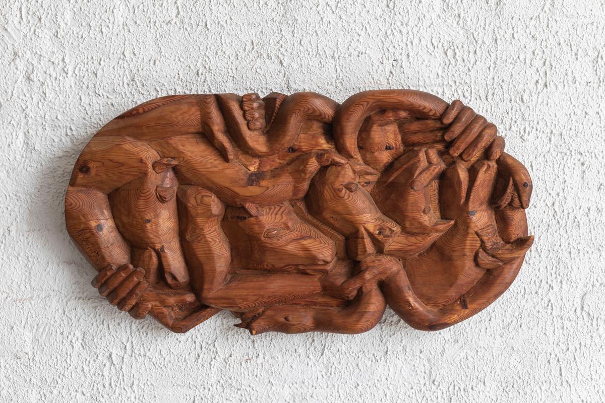 Wandskulptur aus Holz, eine Kunstschnitzerei von Preben P., Dänemark, 1993 im Angebot 5