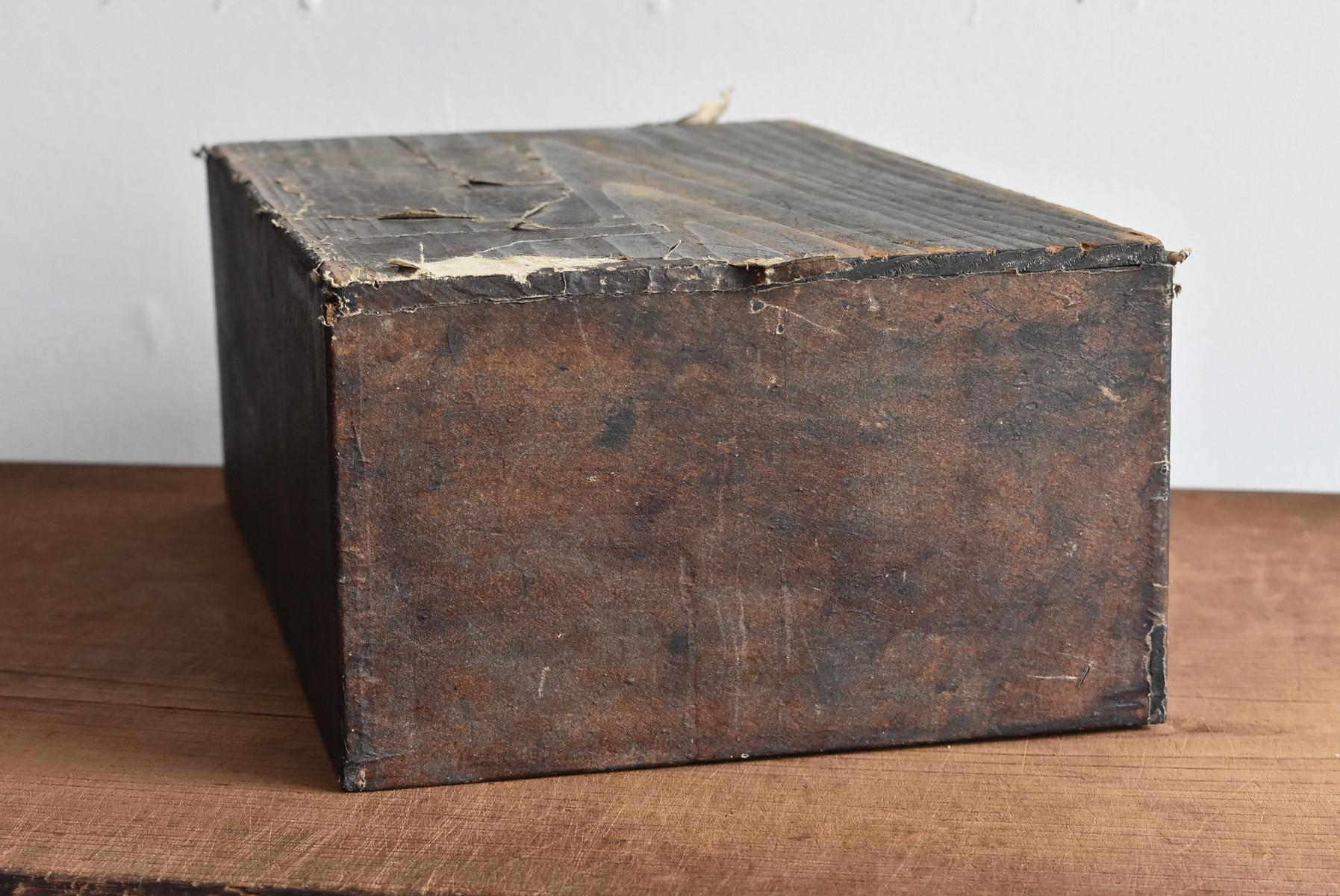 Wooden Box with Old Japanese Paper / 18th-19th / Antique Decoration Stand 4