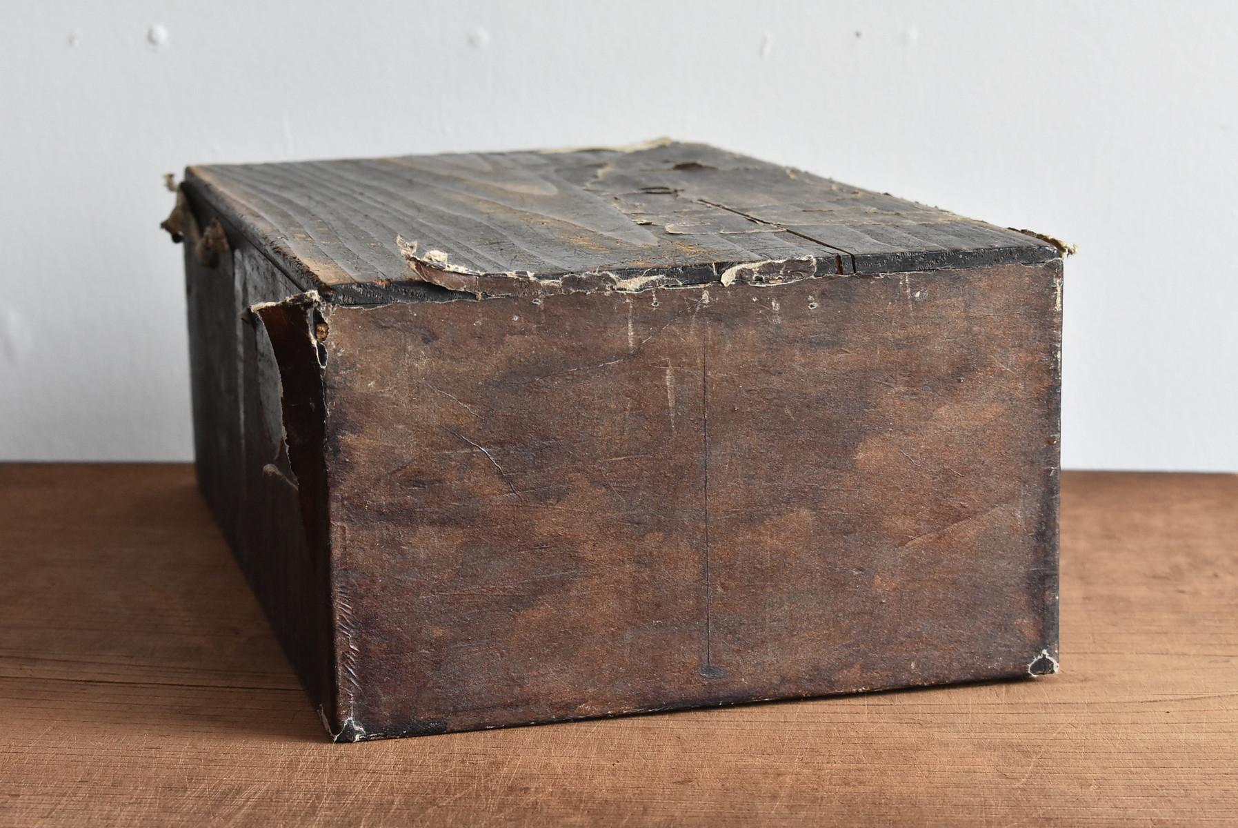 Wooden Box with Old Japanese Paper / 18th-19th / Antique Decoration Stand 2