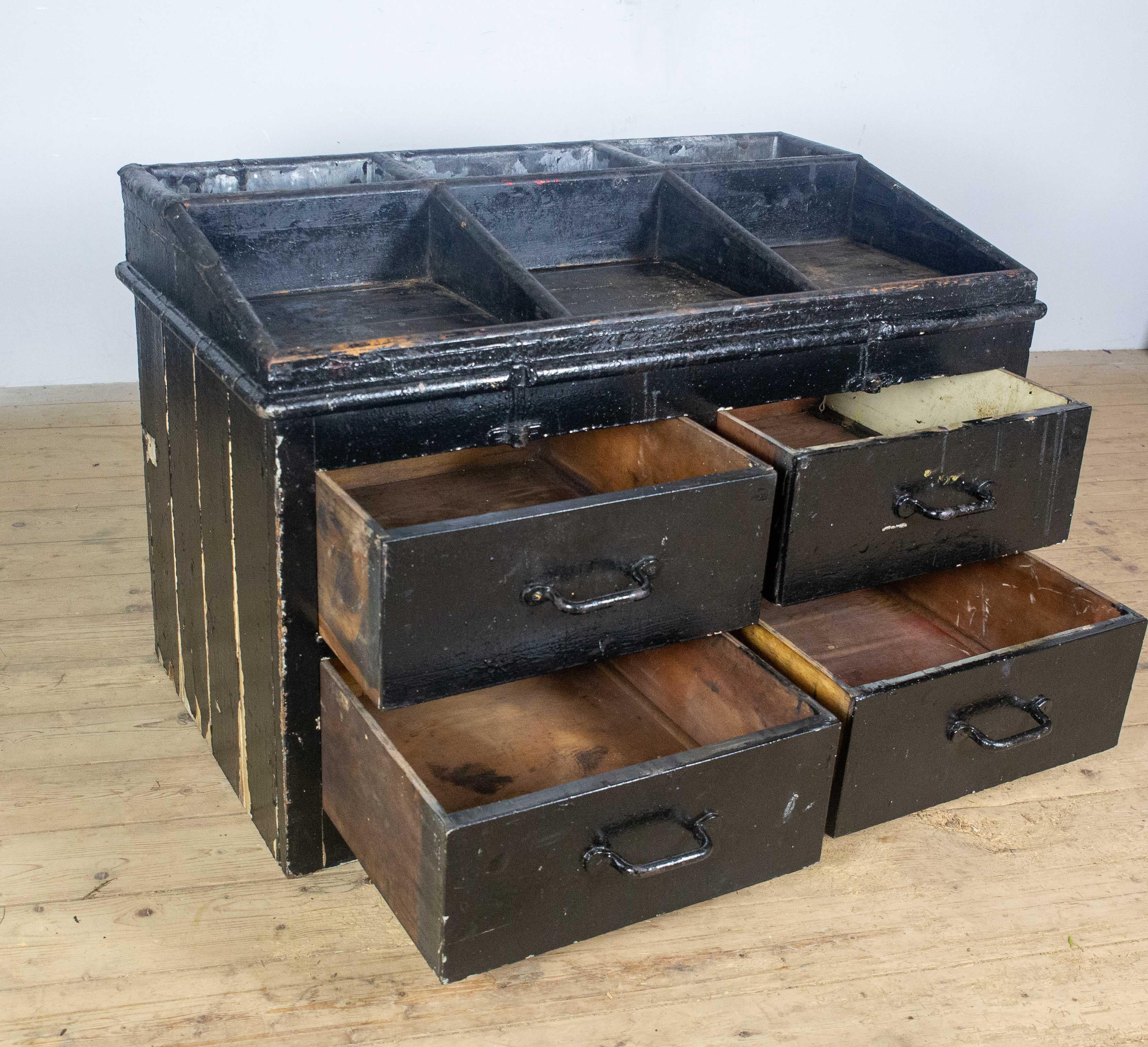 Wooden Workbench from an English Lightship 1950s For Sale 4