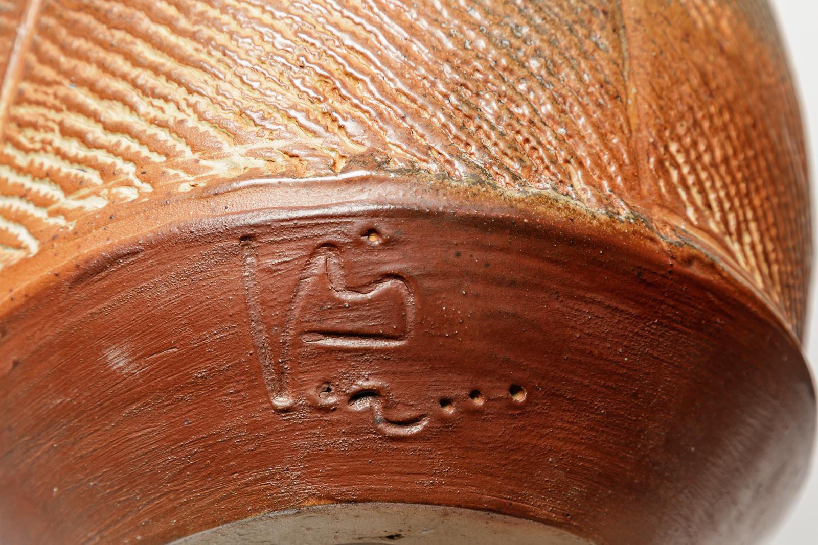 Céramique Vase en céramique cuite au feu de bois d'Eric Astoul, vers 1990. en vente