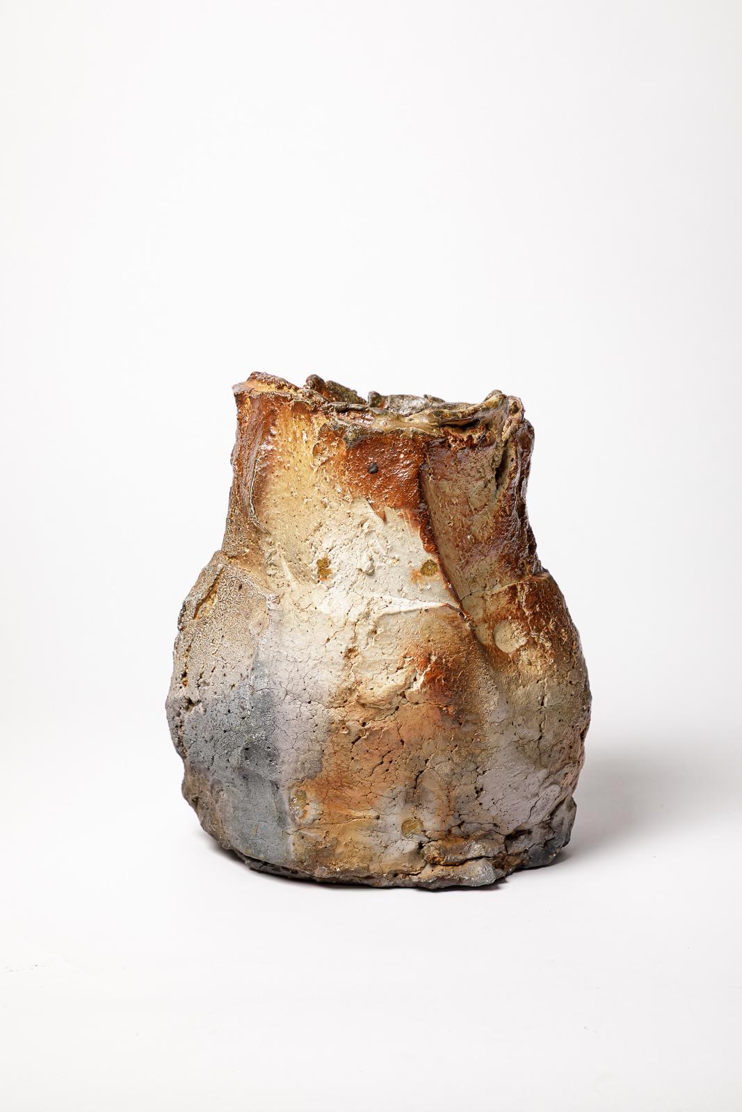 Vaso in ceramica cotta a legna di Hervé Rousseau, 1990. In condizioni deteriorate in vendita a Saint-Ouen, FR