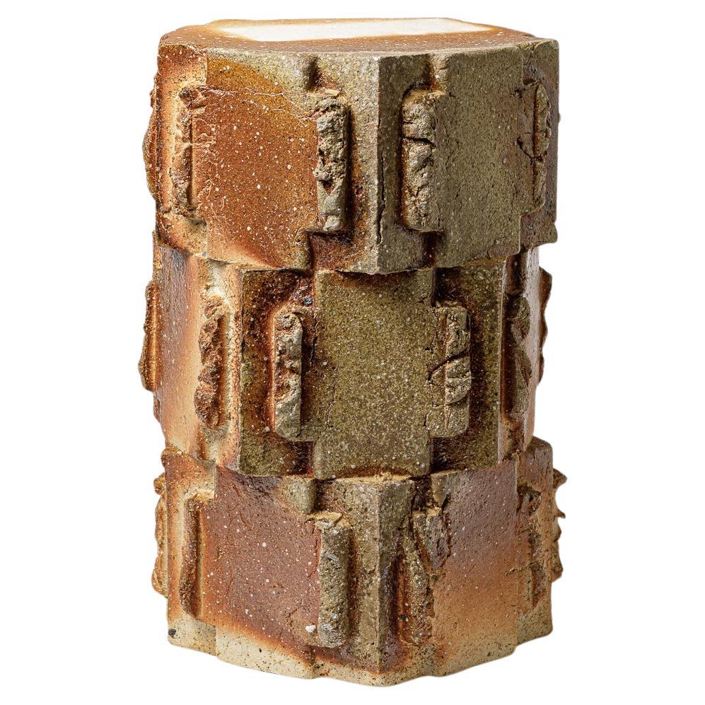 Tabouret en grès cuivré de Jean Ponsart, 2025.