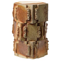 Tabouret en grès cuivré de Jean Ponsart, 2025.