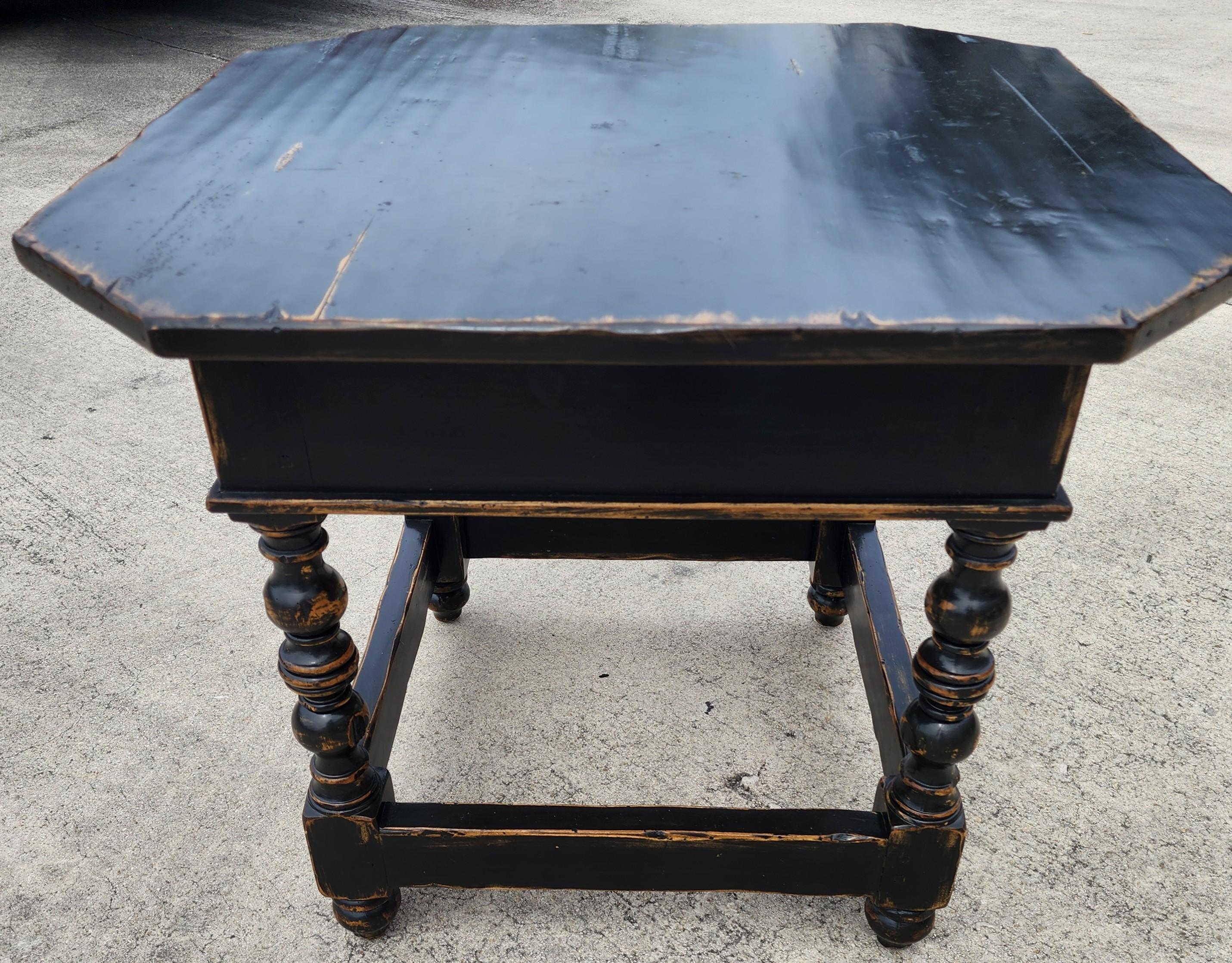 Woodland Furniture Seite End Tabelle Französisch Land rustikal im Angebot 3