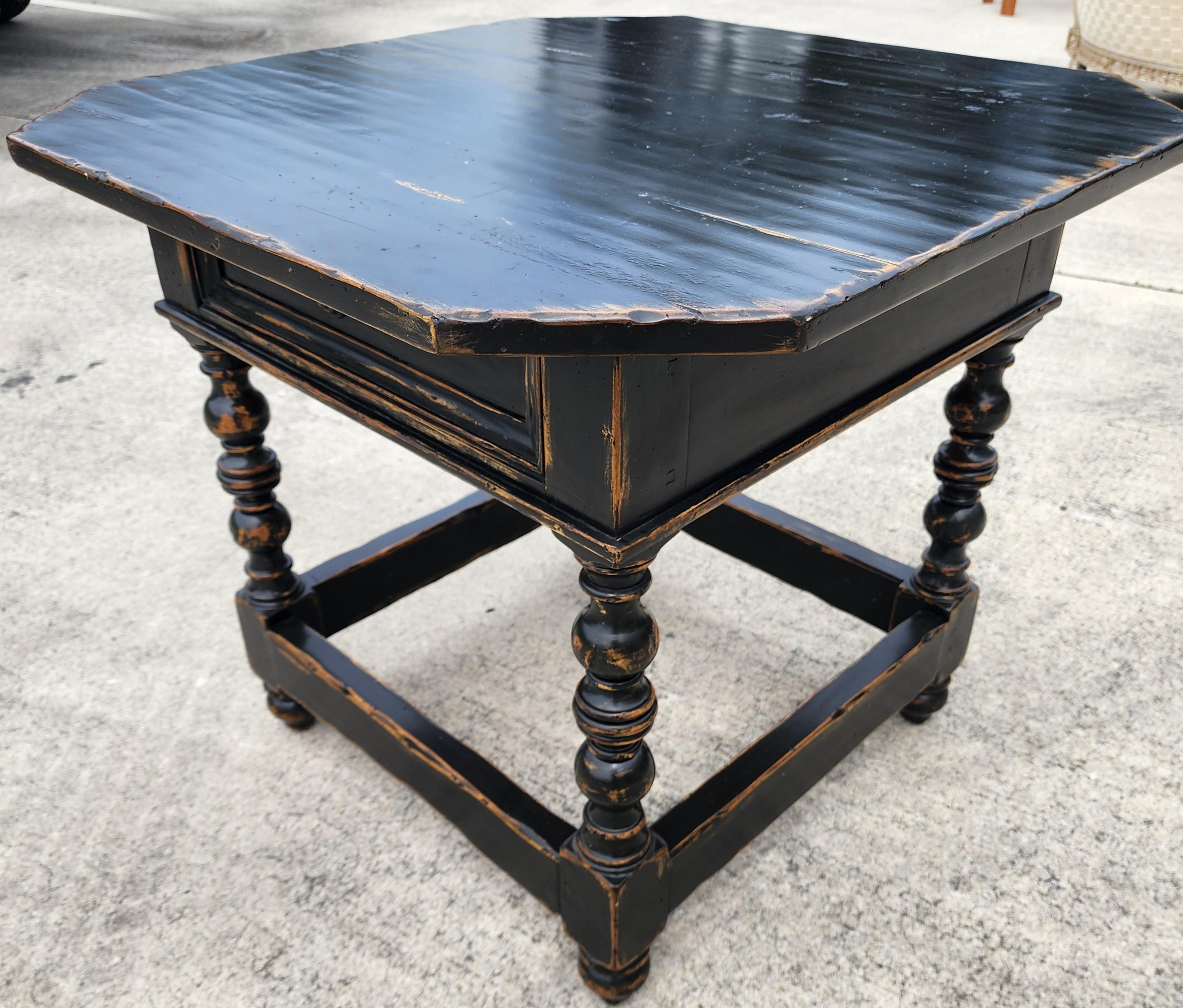 Woodland Furniture Seite End Tabelle Französisch Land rustikal im Angebot 4