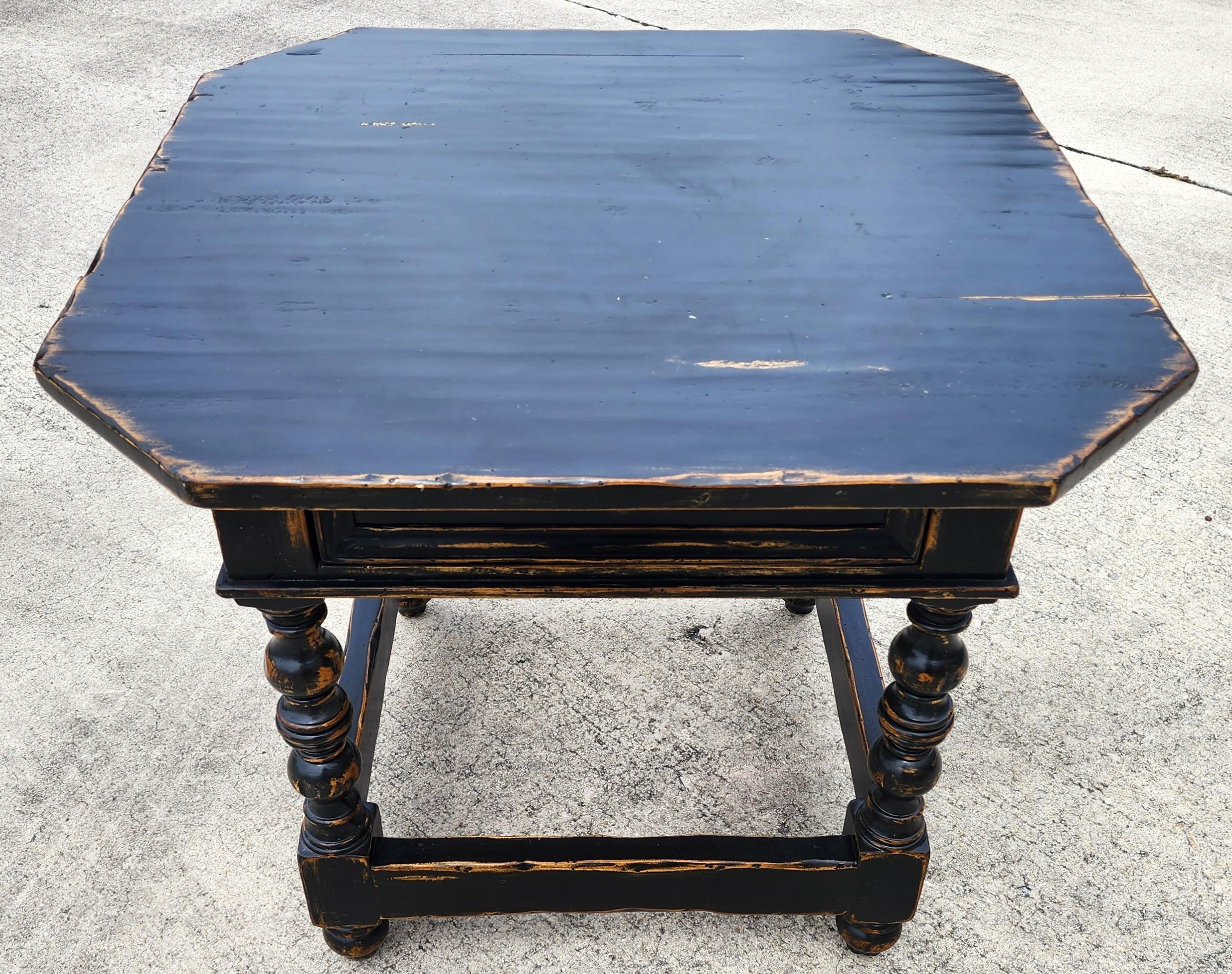Woodland Furniture Seite End Tabelle Französisch Land rustikal (Rustikal) im Angebot