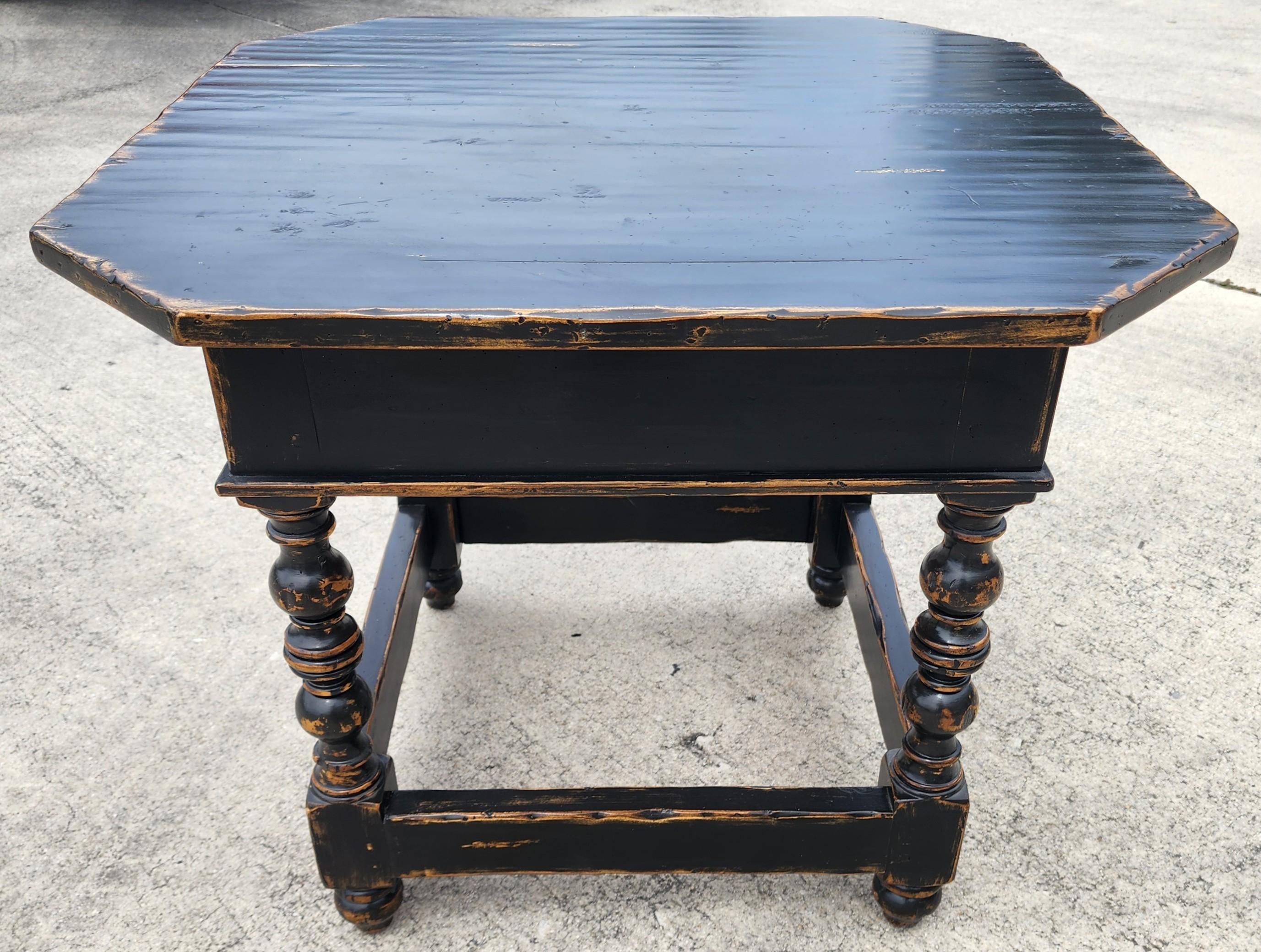 Woodland Furniture Seite End Tabelle Französisch Land rustikal im Angebot 1