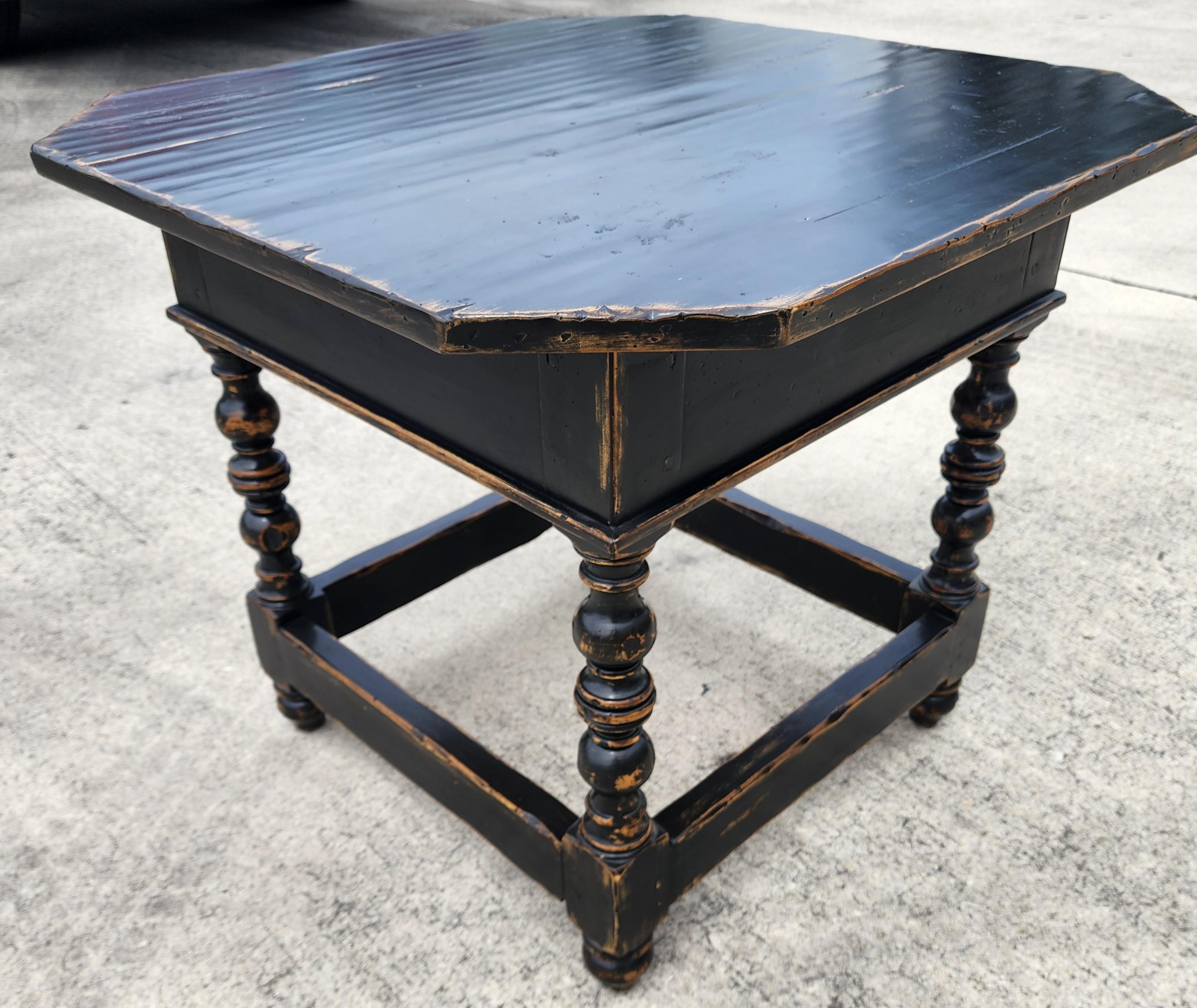 Woodland Furniture Seite End Tabelle Französisch Land rustikal im Angebot 2