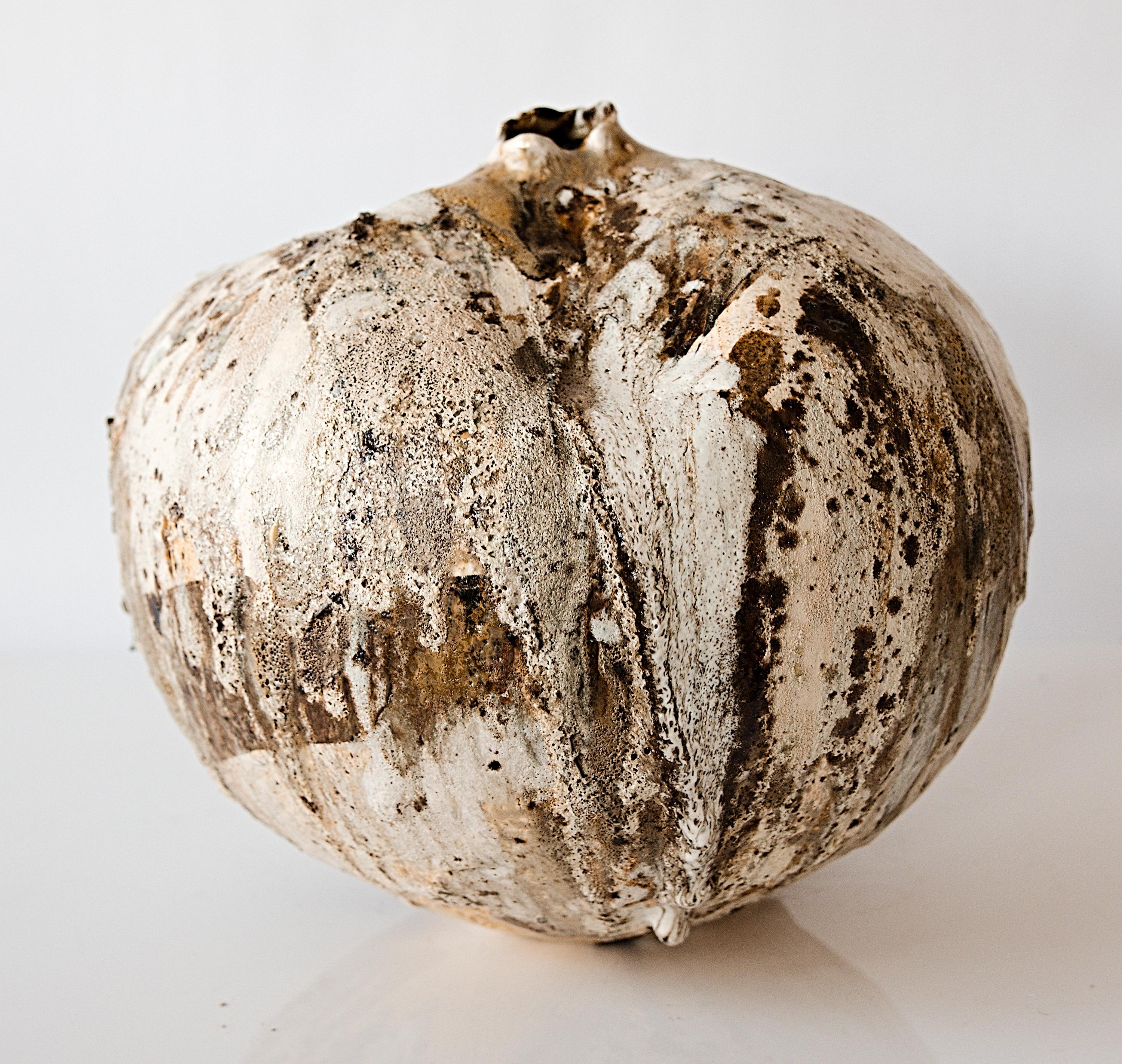 Woodland Moon Vessel- Hand Made Vase in vendita 9