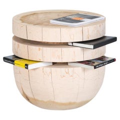  Table d'appoint / tabouret en bois tourné à partir d'un bloc de cèdre Bookworm