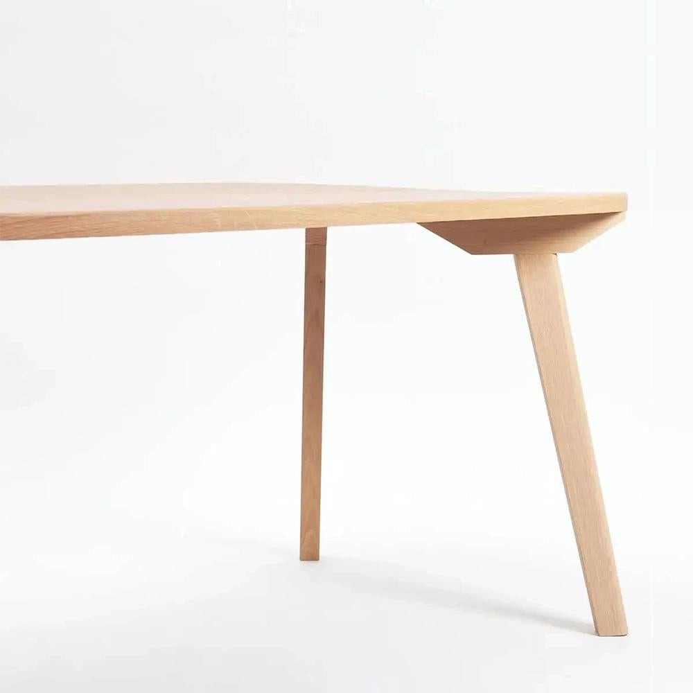 Hand-Crafted Woody Oak Dining Table For Sale