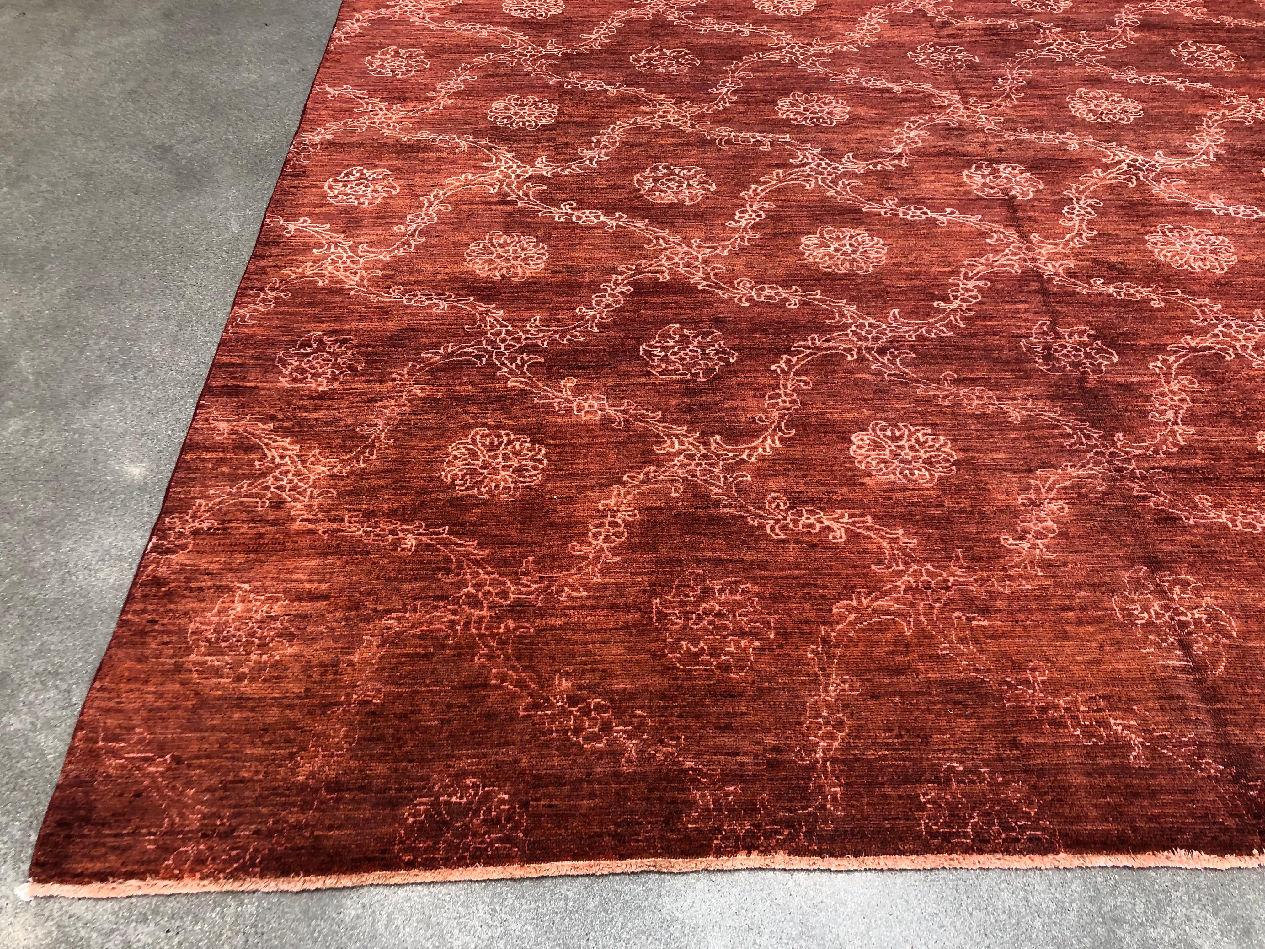 Hand-Knotted Wool and Silk All Over Trellis Design Pakistani For Sale