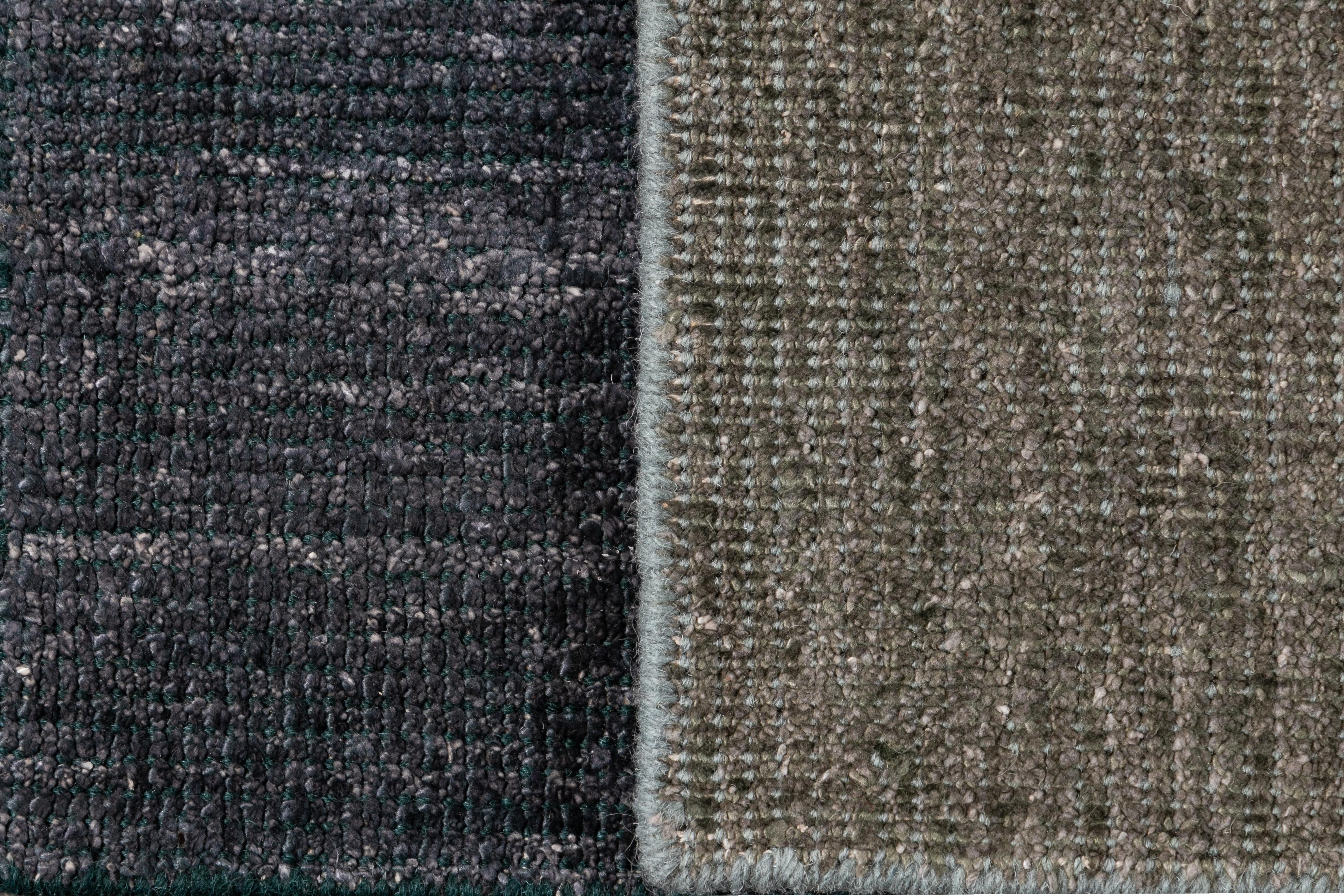 Individueller Boho-Teppich aus Wolle und Seide. Kundenspezifische Größen und Farben auf Bestellung.

Material: Wolle oder Bambusseide
Vorlaufzeit: Ungefähr 12 Wochen
Verfügbare Farben: über 100 Farbtöne.
Hergestellt in Indien.

(Hinweis: Der