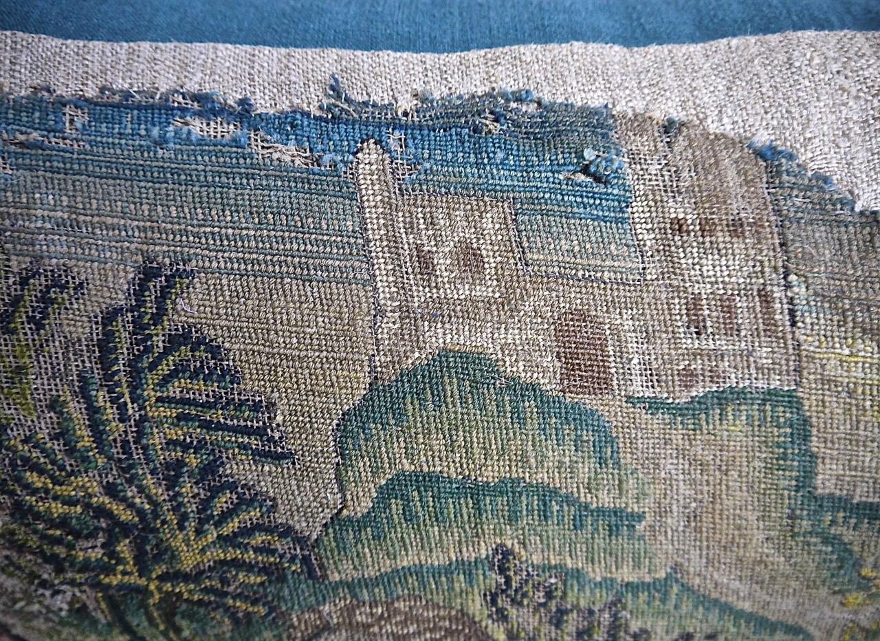 Wool and Silk Needlework Pillow French, 17th Century For Sale 5