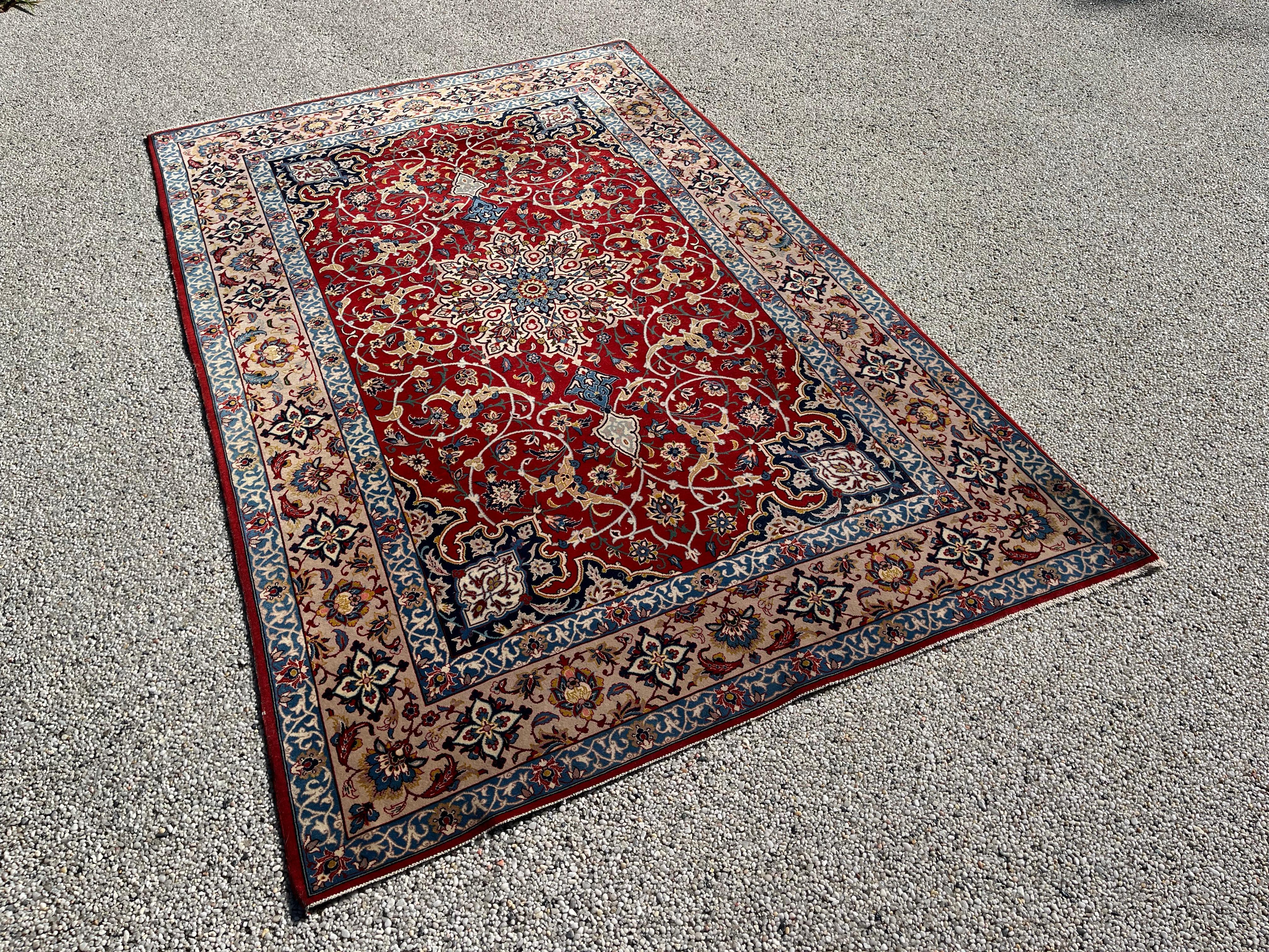 Wool And Silk Persian Isfahan Rug For Sale 5