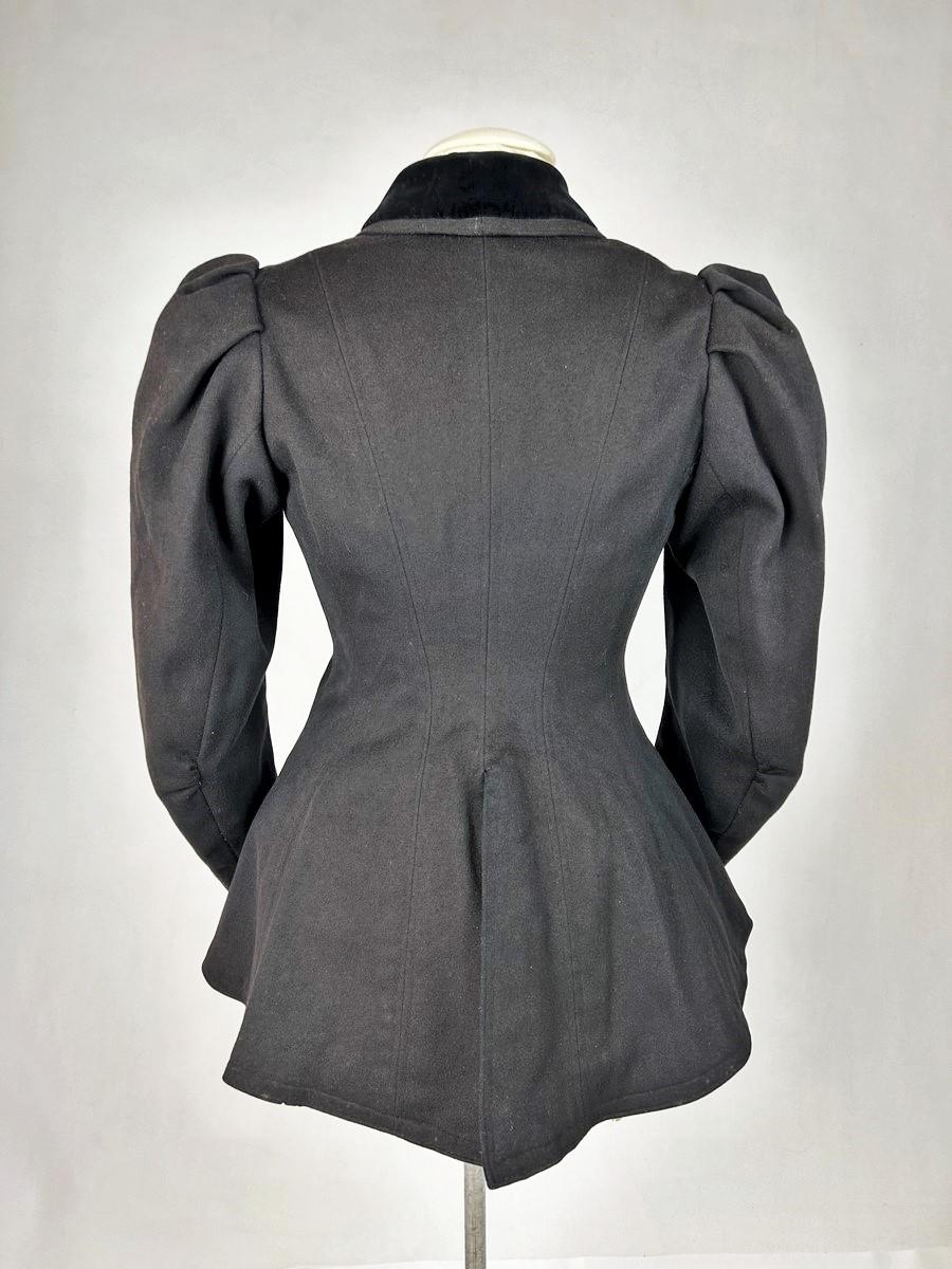 Wool And Velvet Cloth Amazon Jacket - France Circa 1895-1905 In Good Condition In Toulon, FR
