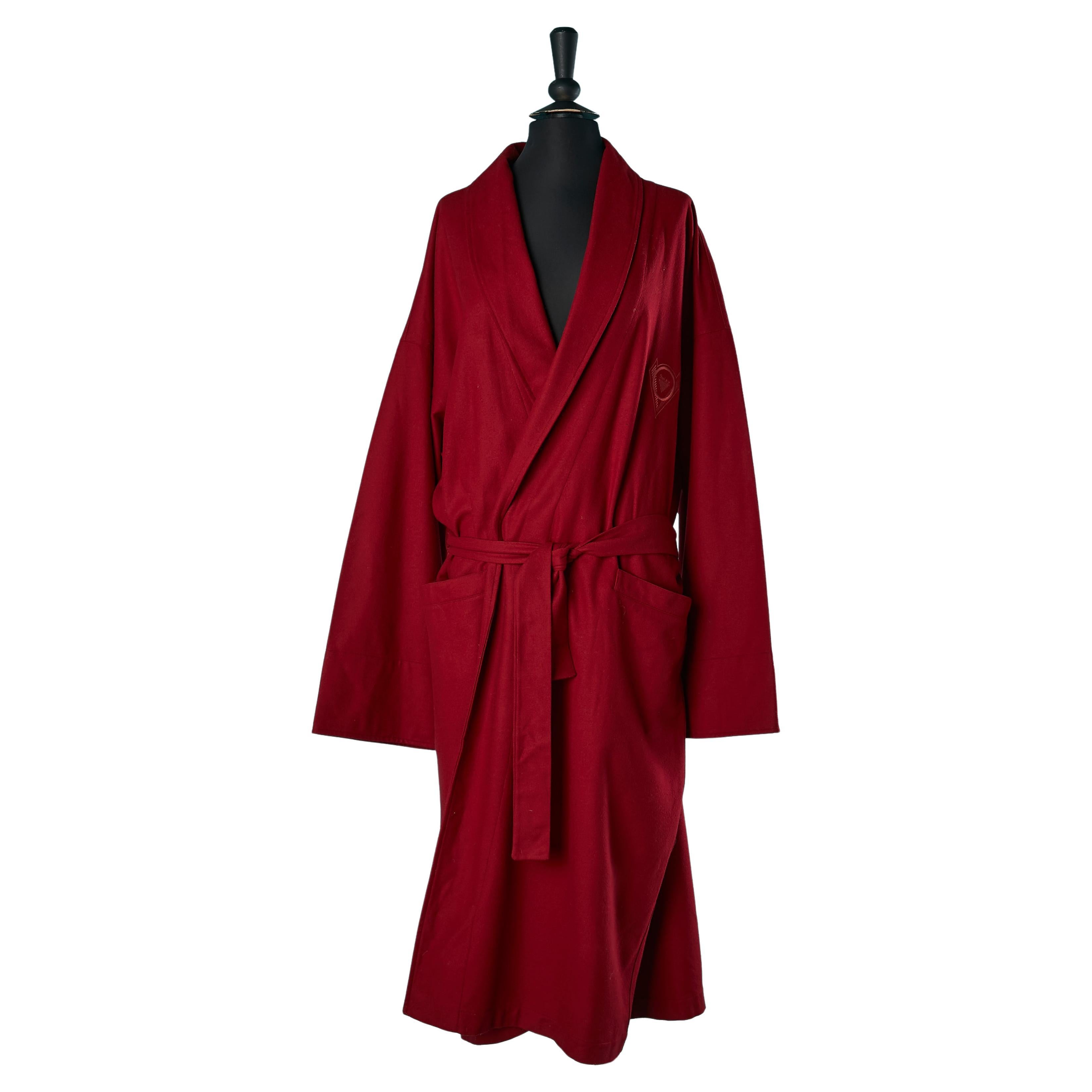 Wool & cashmere burgundy Robe Gianni Versace Men  For Sale