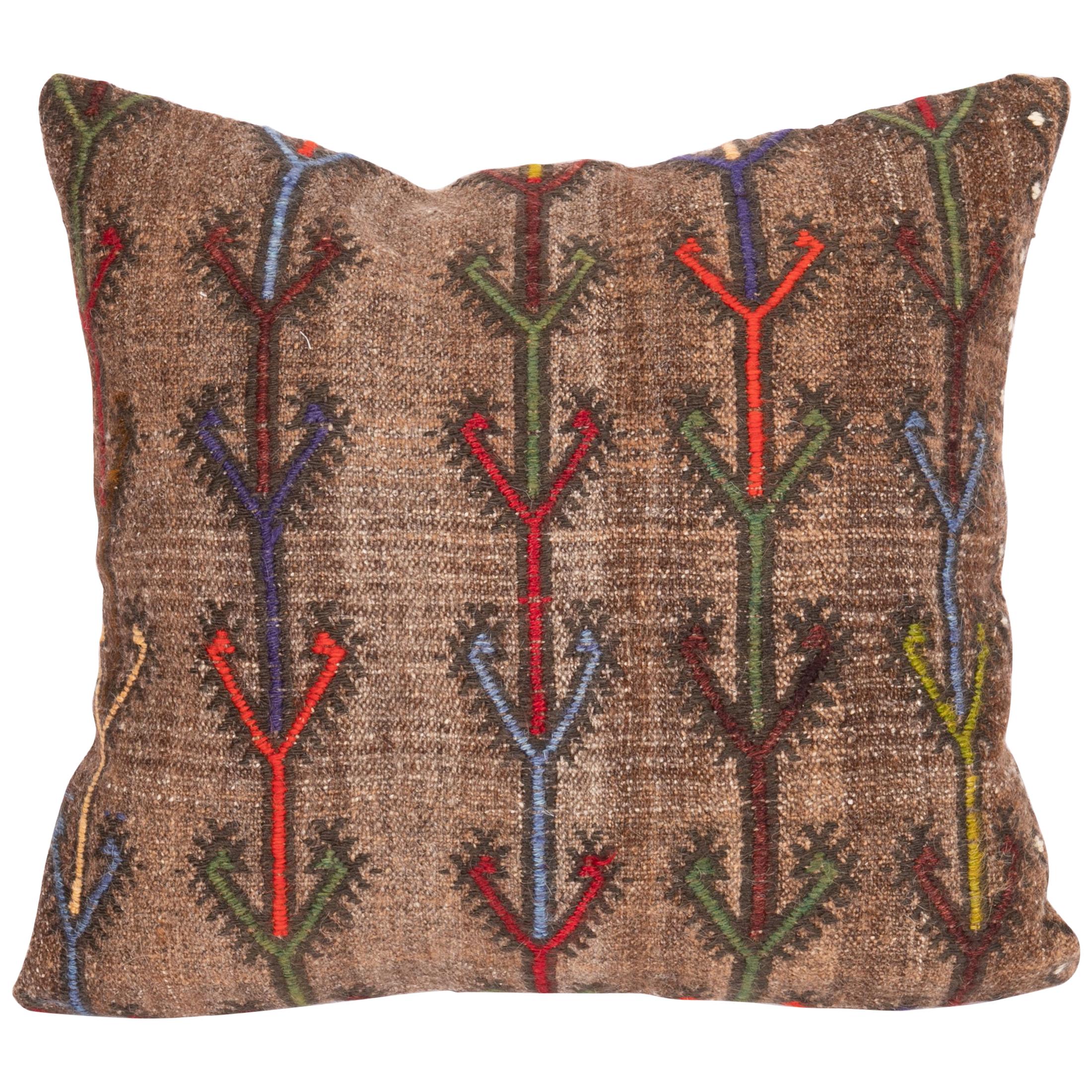 Coussin d'oreiller Cicim en laine fabriqué à partir d'un Kilim anatolien Cicim, milieu du 20e siècle