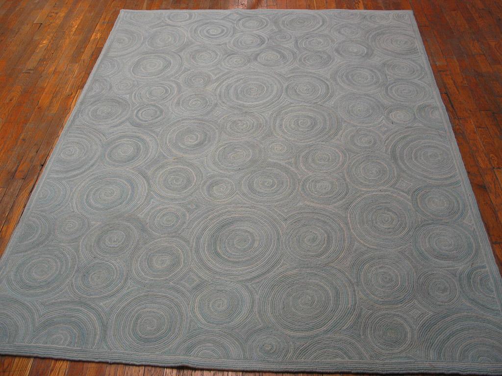 Handmade Hooked rug with wool. Measures: 5'6